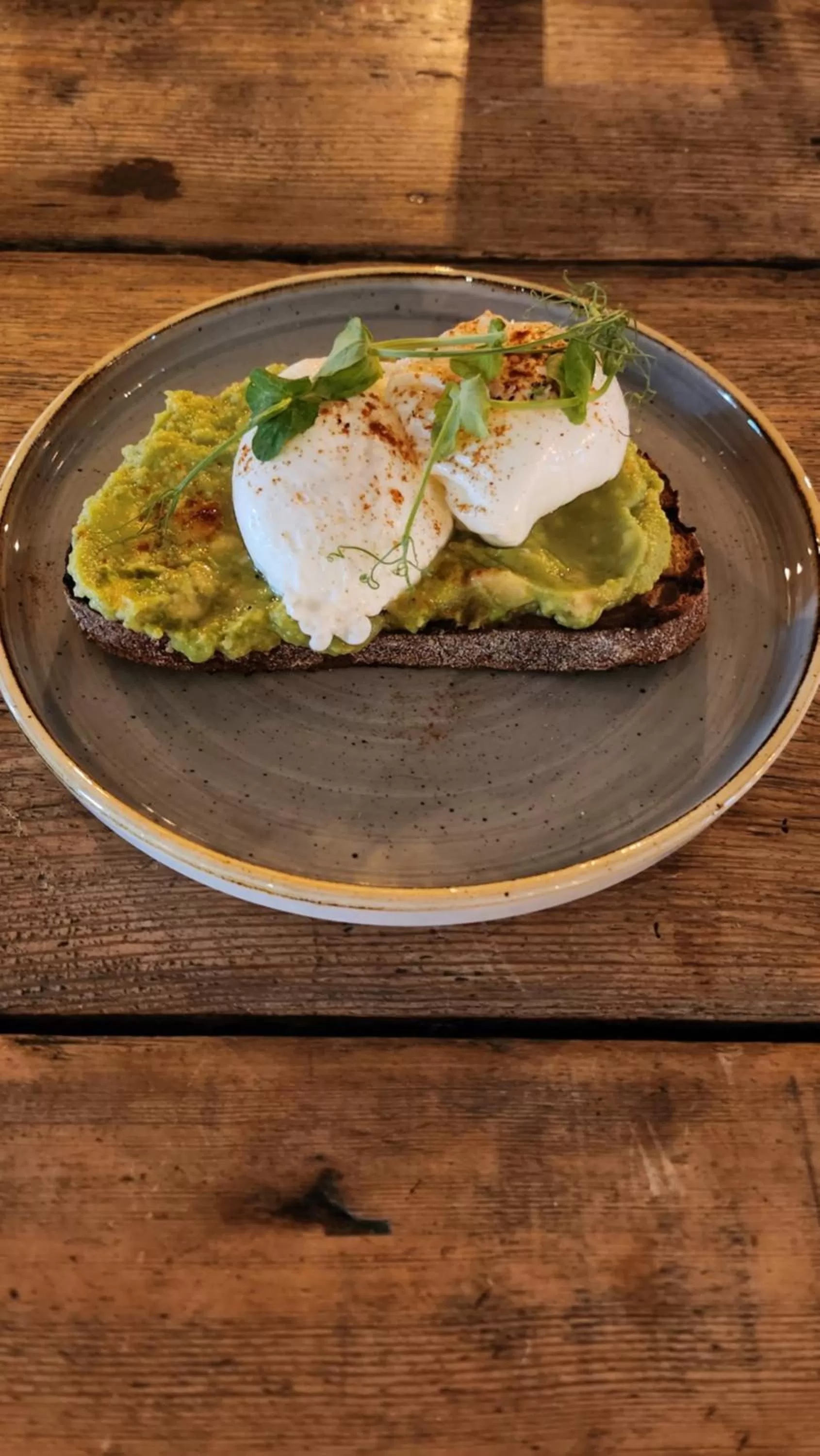 Restaurant/places to eat in Kew Gardens Hotel