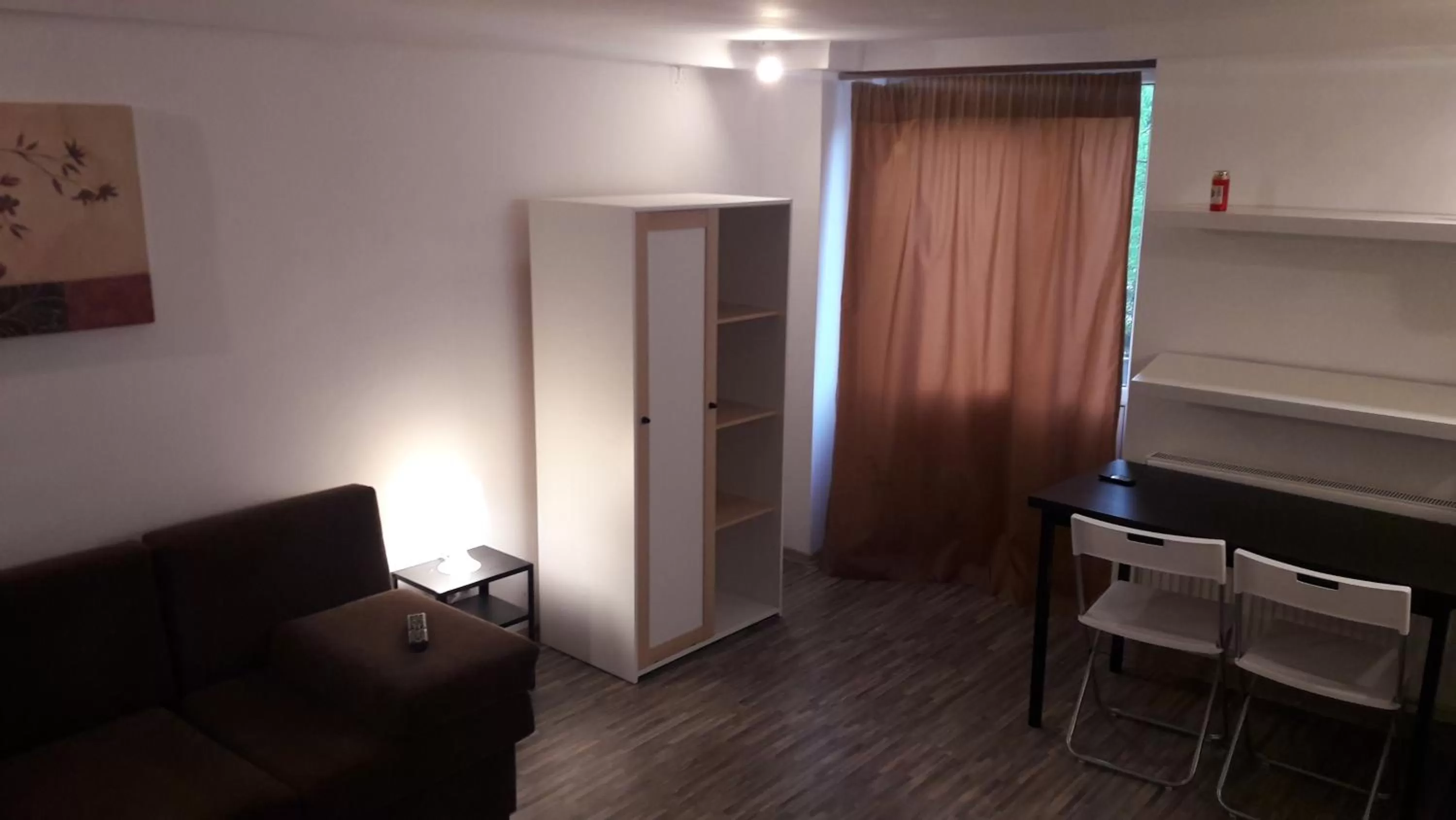 Seating Area in The Floor Piata Unirii