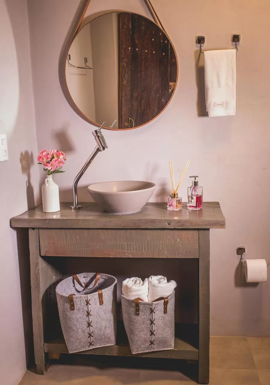 Bathroom in Pipas do Vale - Vale dos Vinhedos