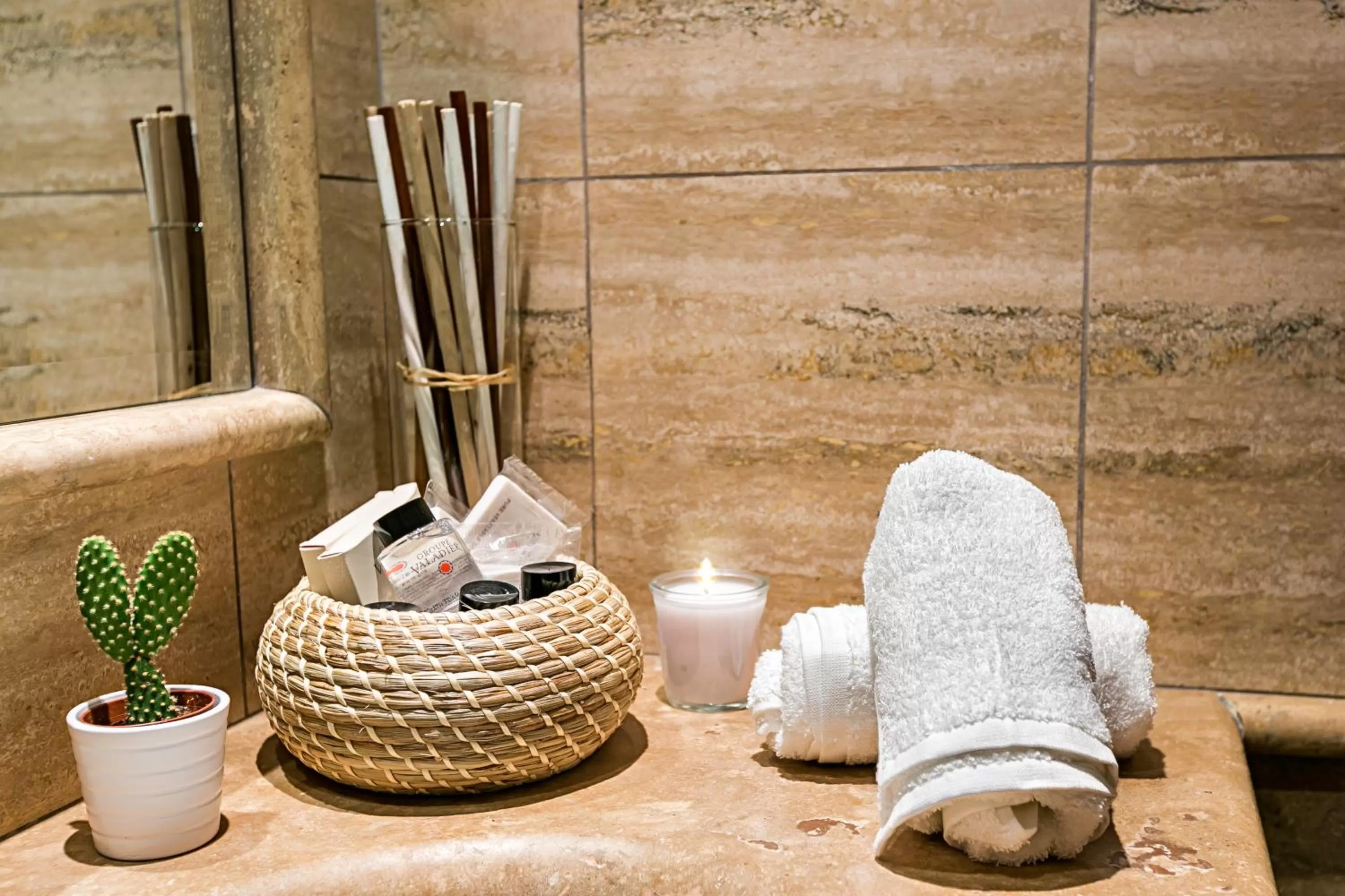 Bathroom in Hotel Diplomatic