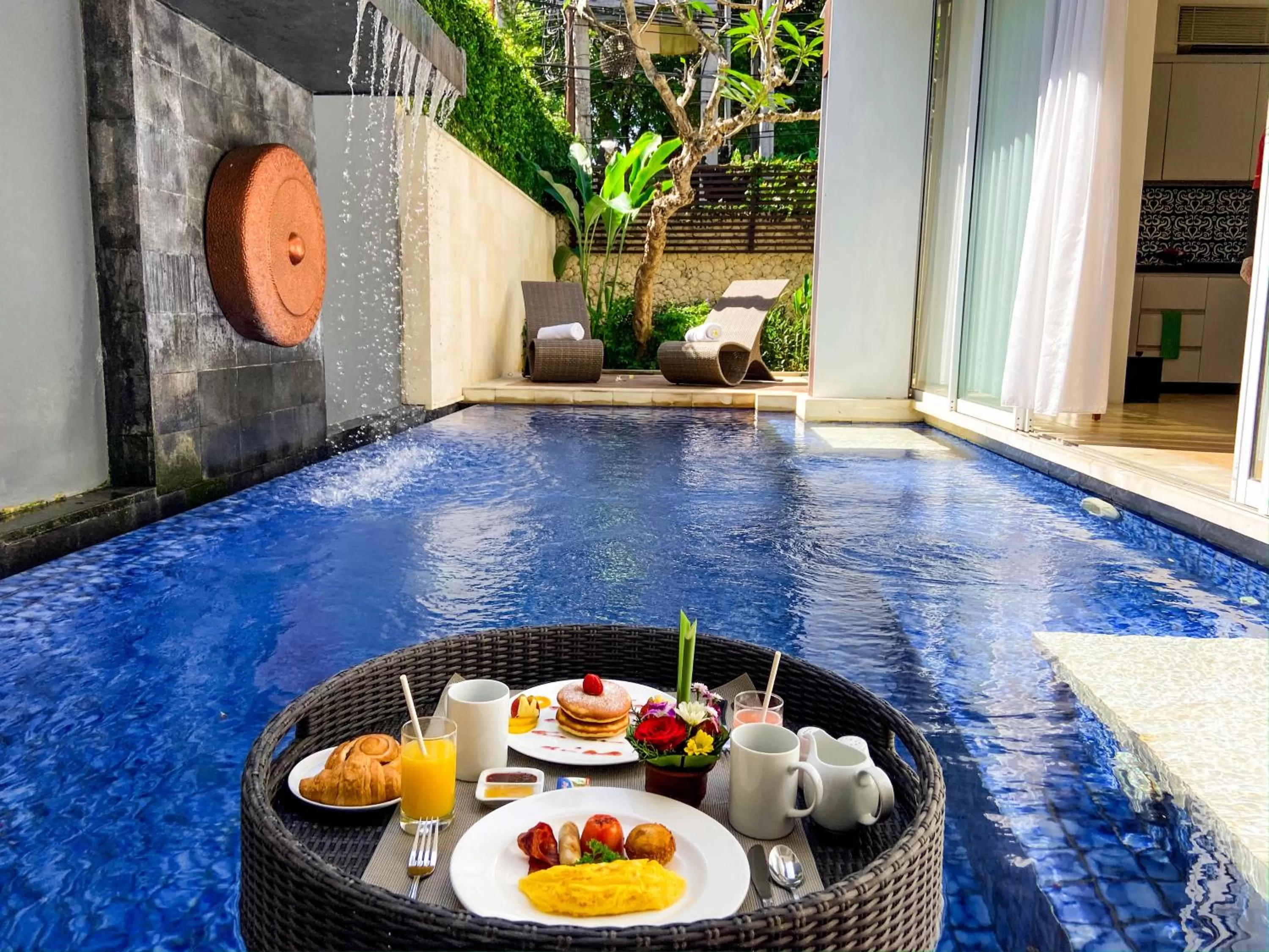 Breakfast in Puri Hiromi Boutique Residence