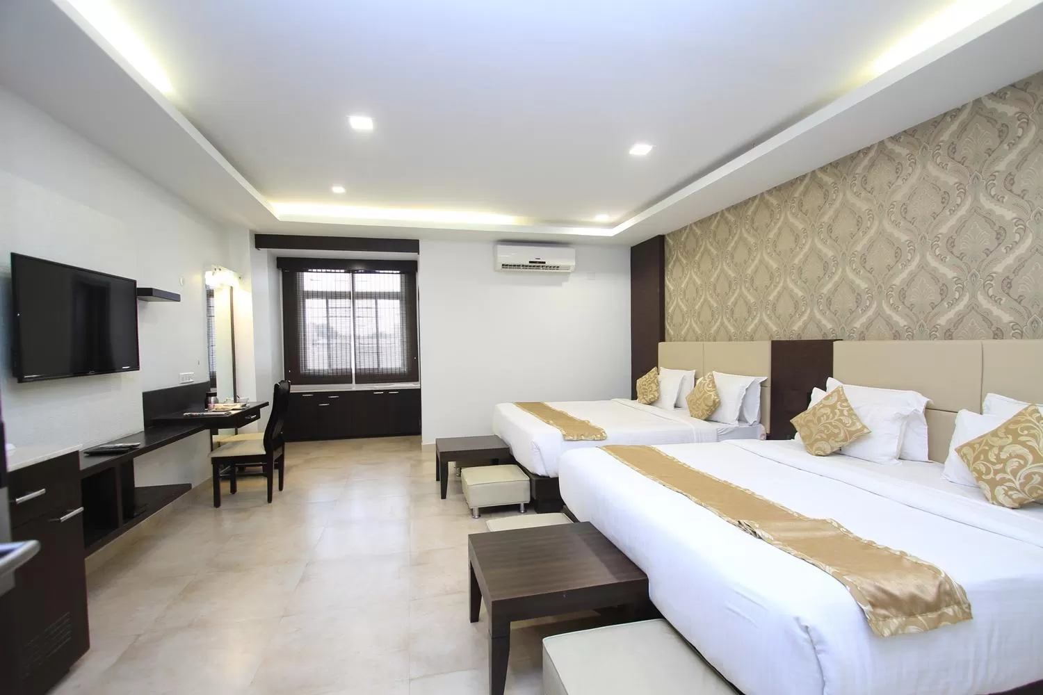 Photo of the whole room, Bed in Ambaari hotel
