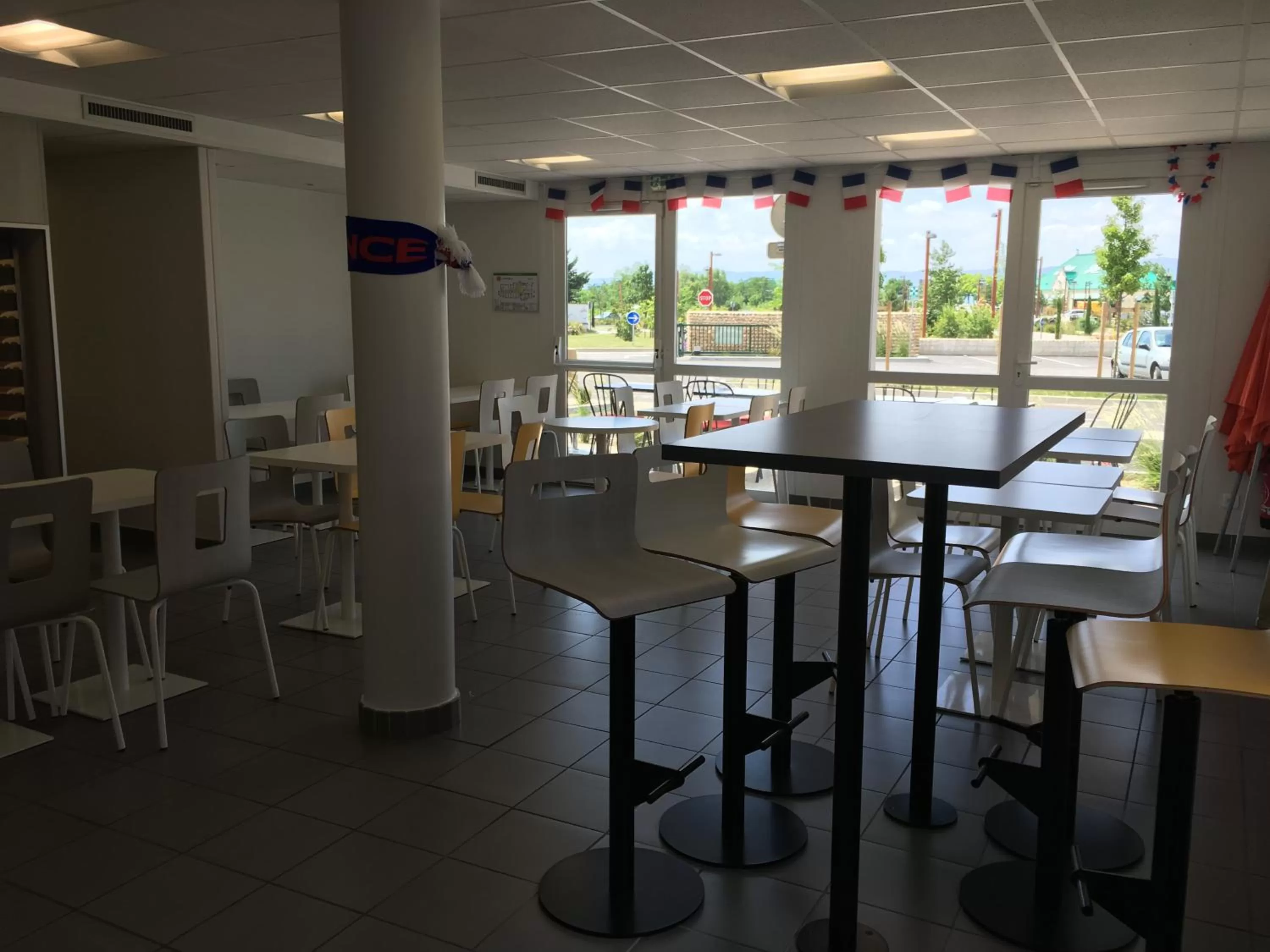 Decorative detail in Premiere Classe Valence Nord - Saint Marcel Les Valence