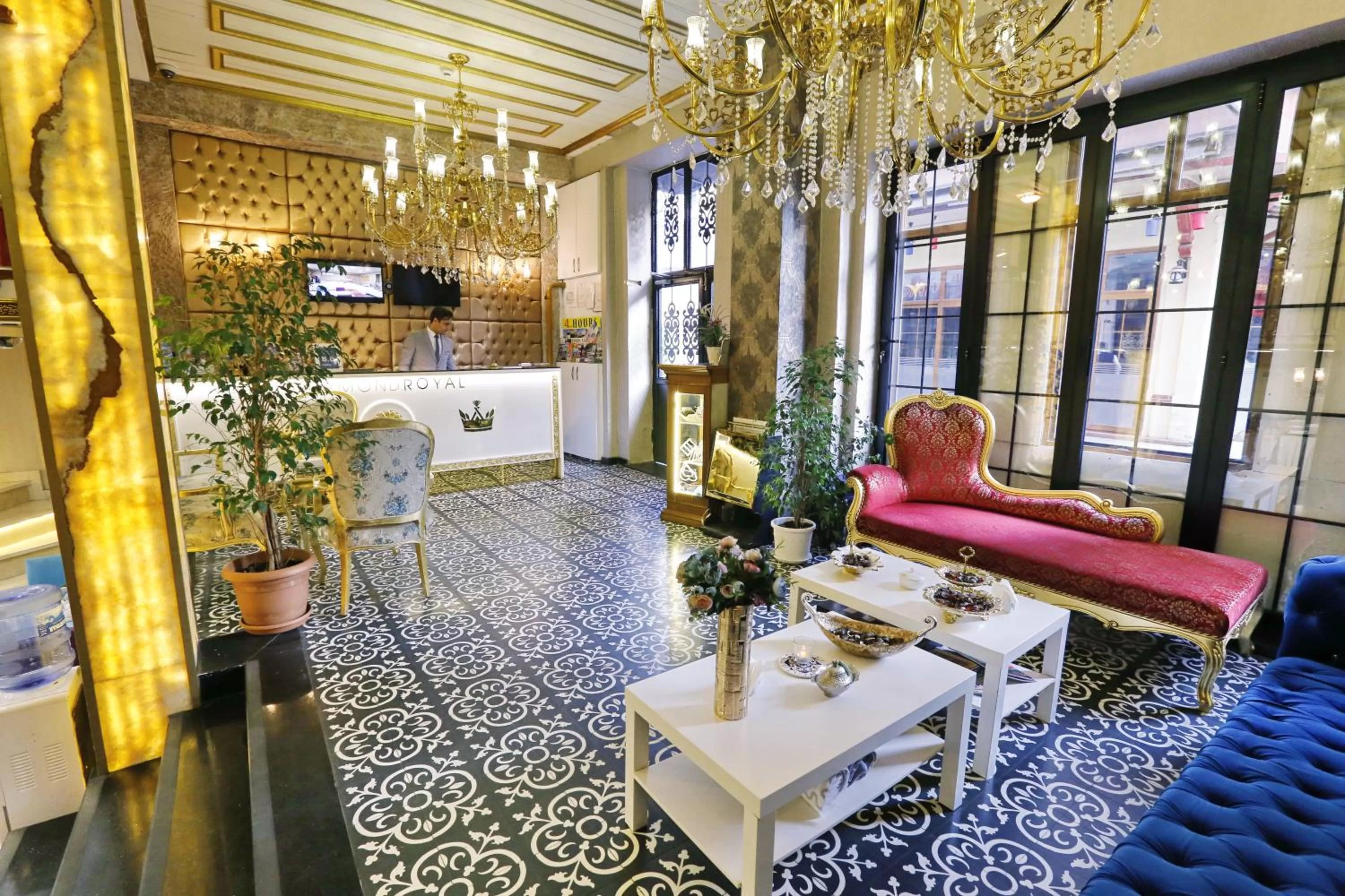 Lobby or reception in Diamond Royal Hotel