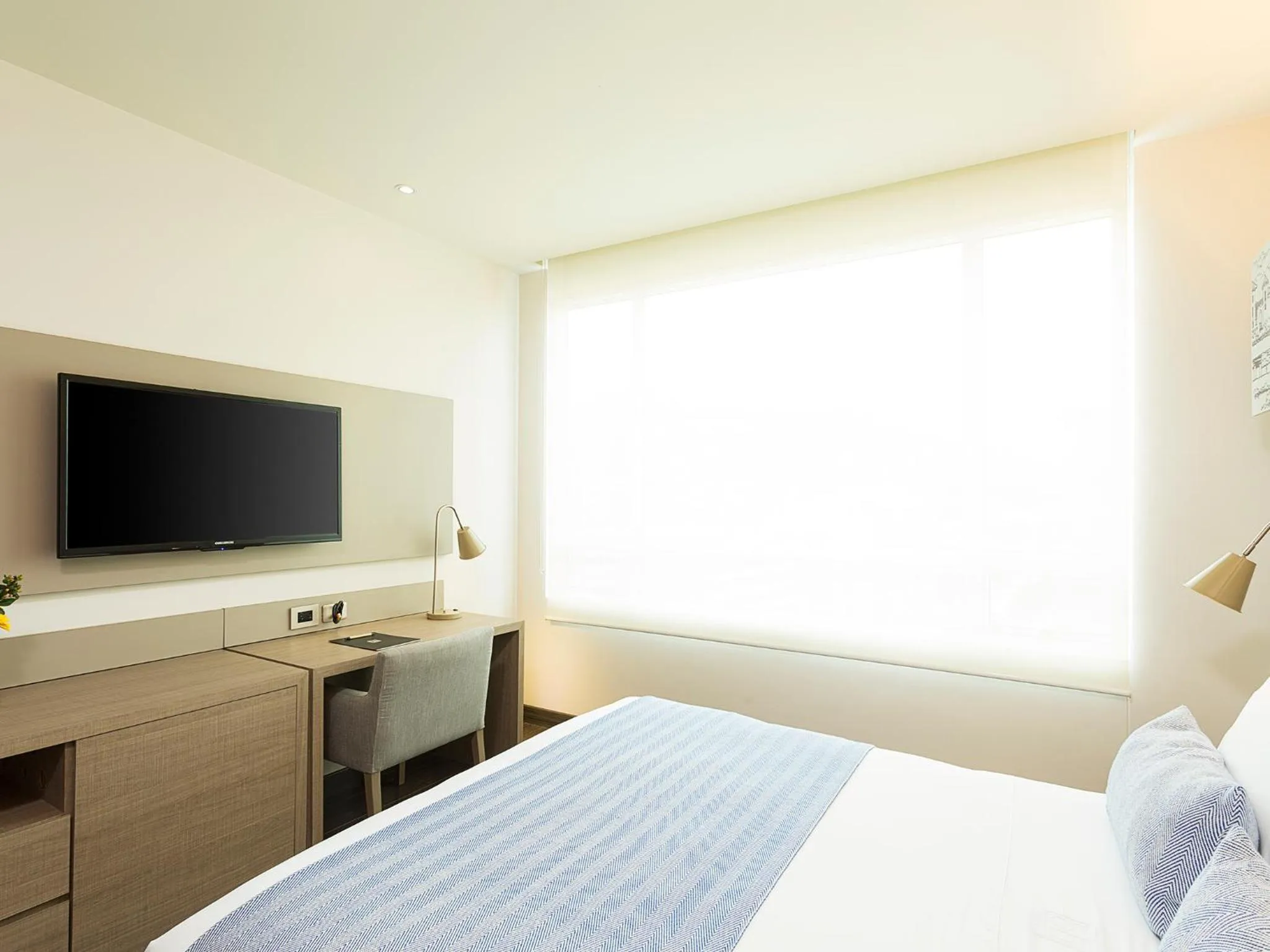 TV and multimedia, Bed in Hotel bh Usaquén