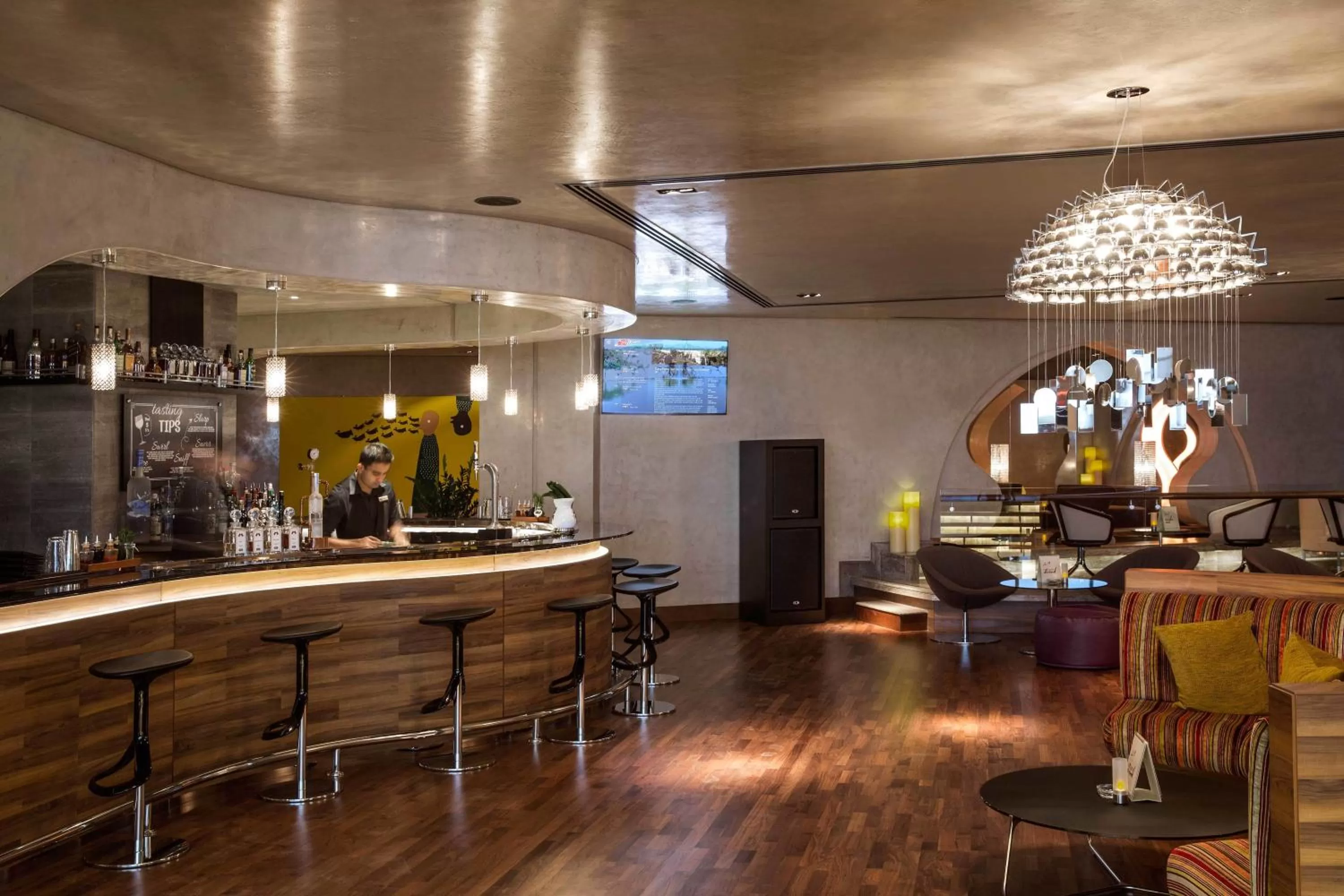 Restaurant/places to eat in The Art Hotel & Resort