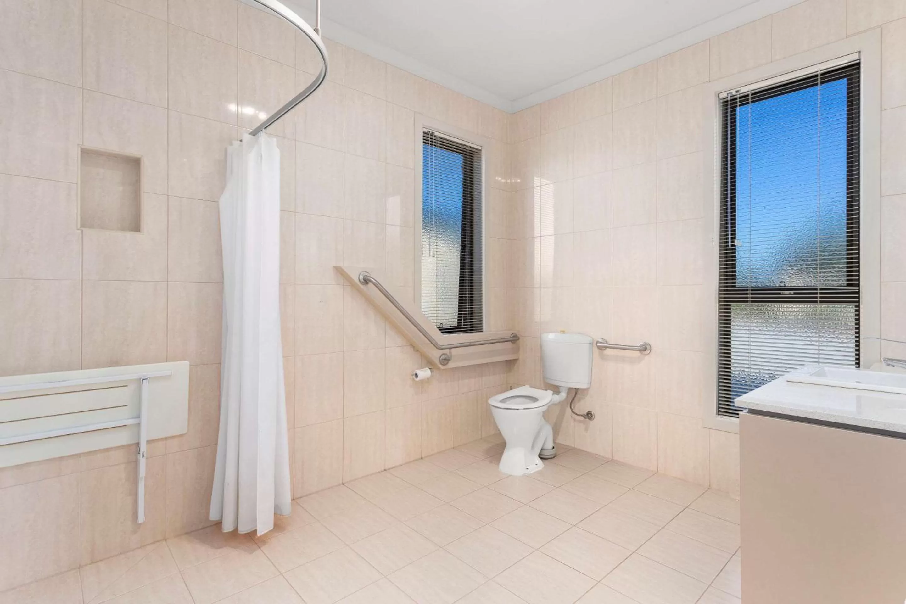 Bedroom in Quality Hotel Point Cook