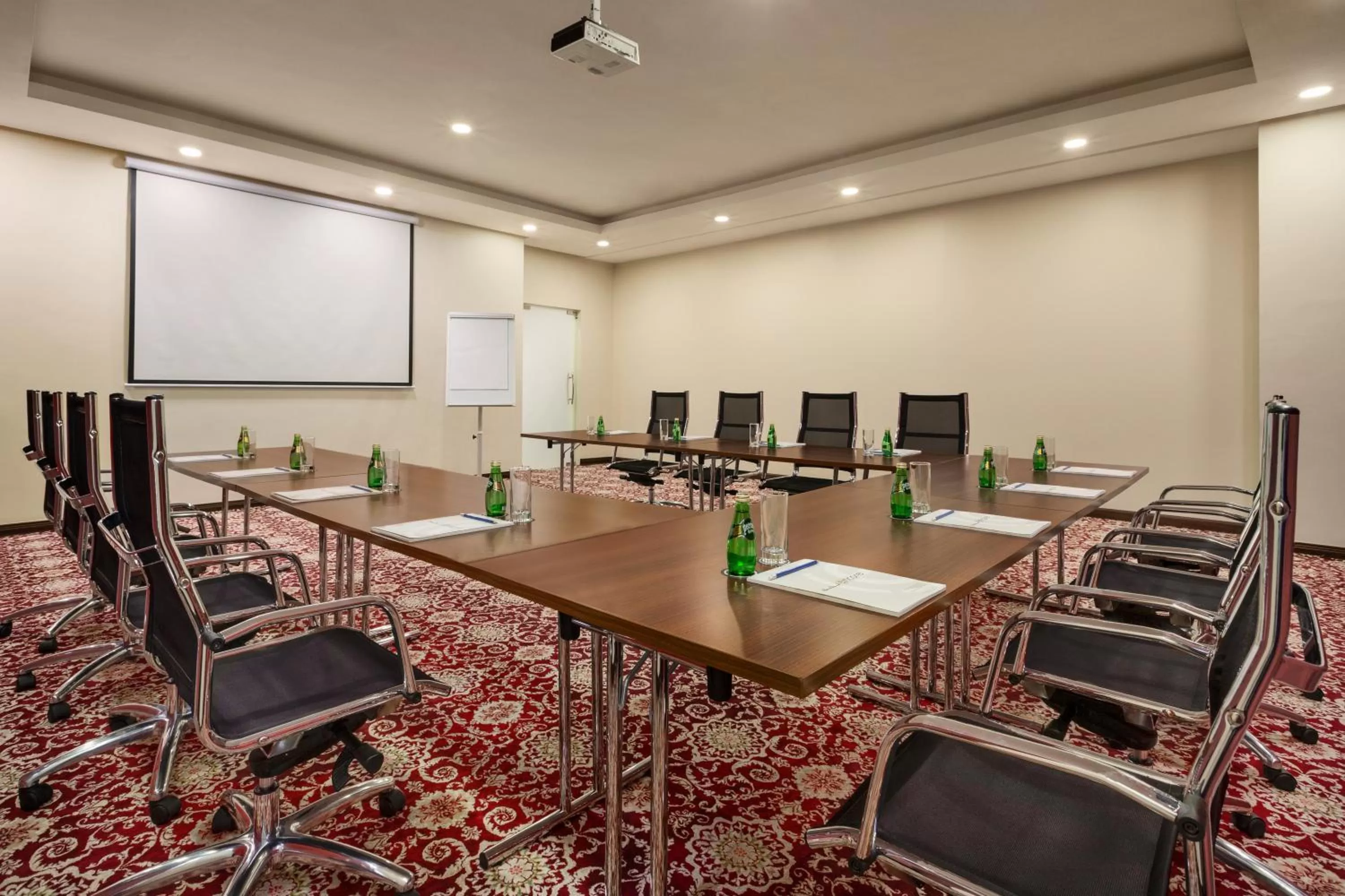 Business facilities in Ramada Encore by Wyndham Kuwait Downtown