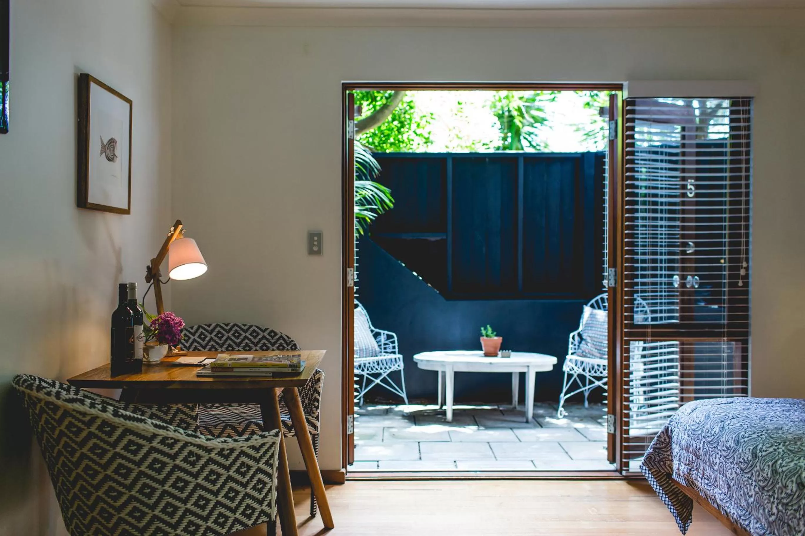 Dining area, Bed in Empire Spa Retreat