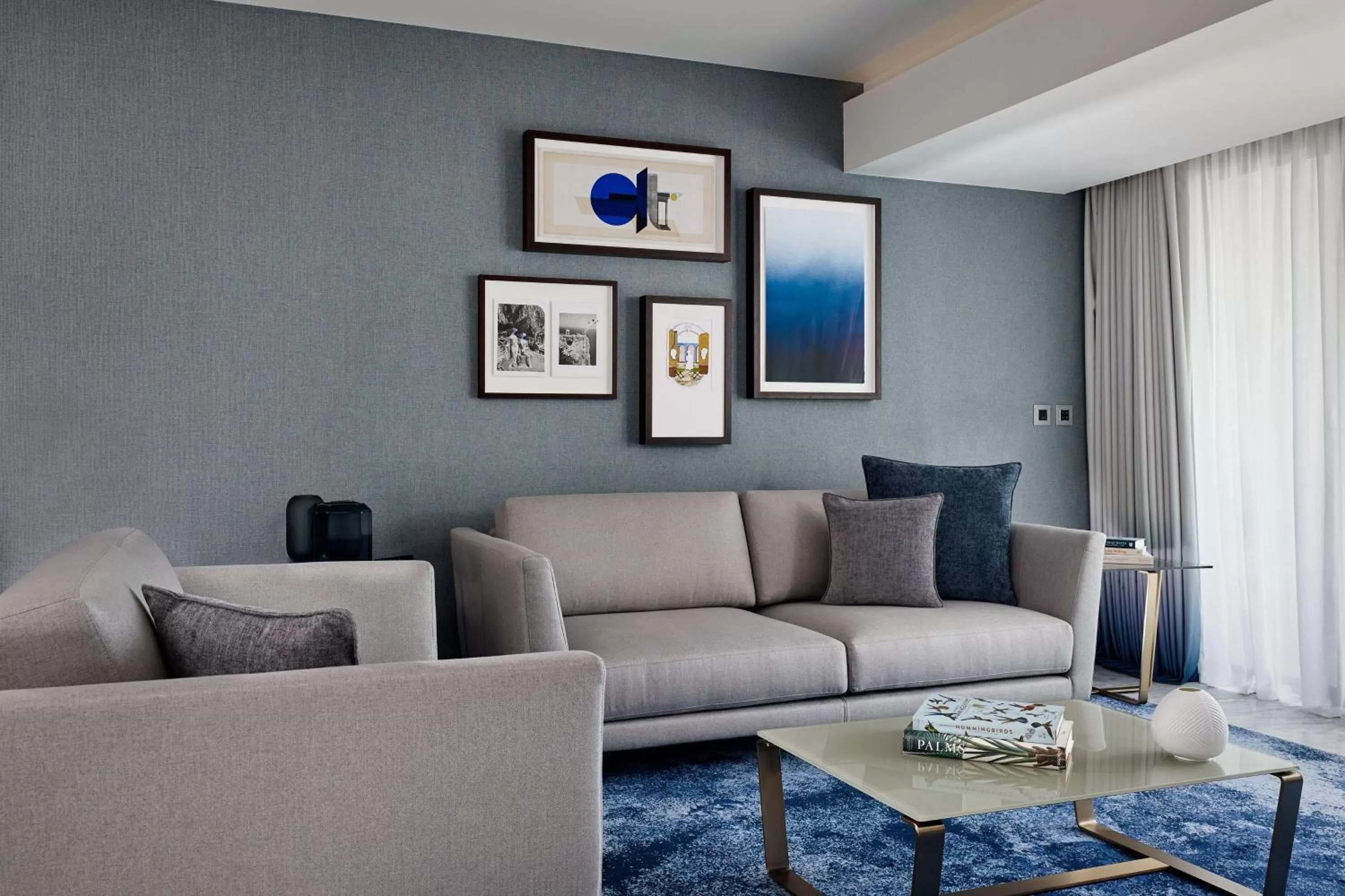 Living room in Parklane, a Luxury Collection Resort & Spa, Limassol