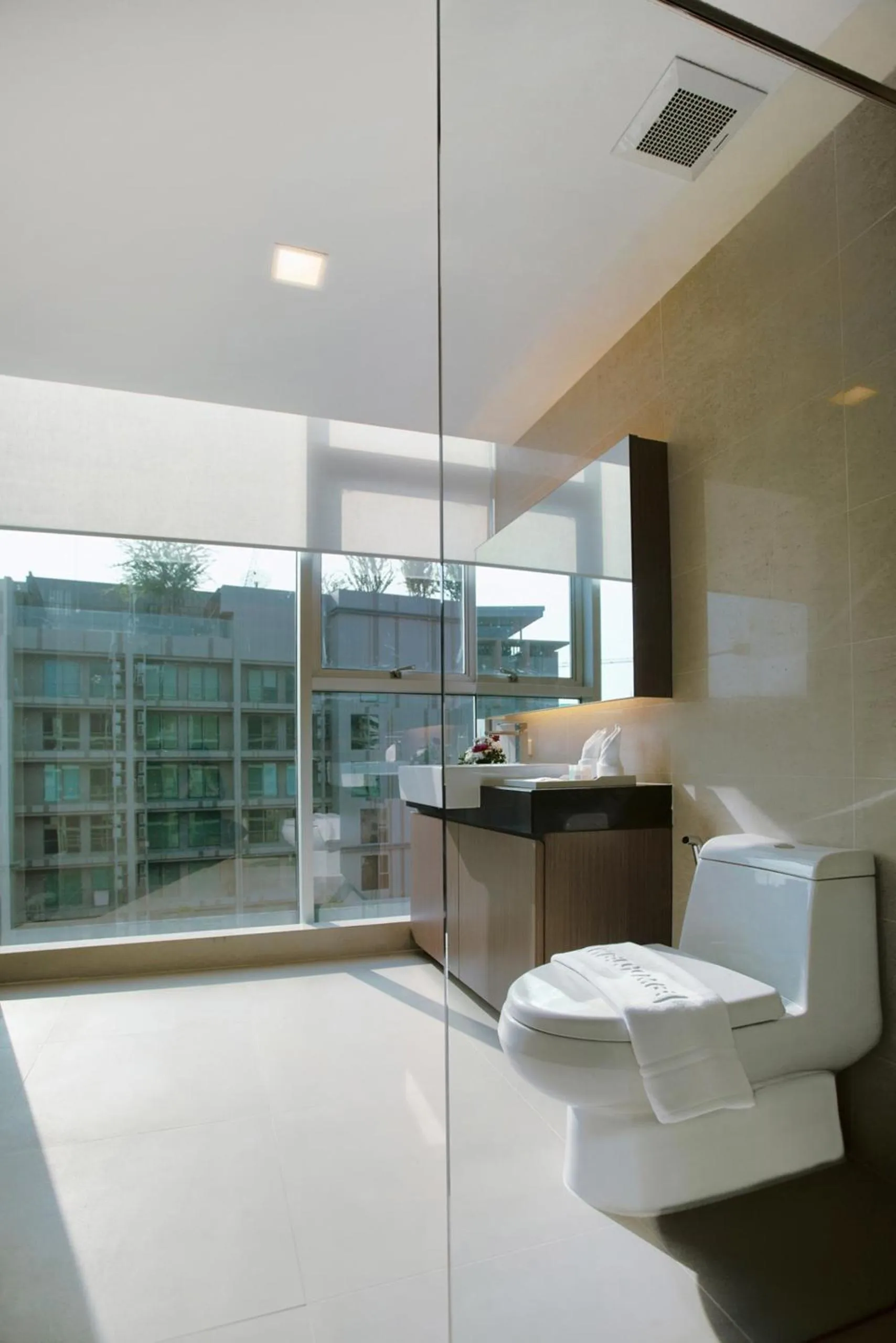 Bathroom in Olive Hotel Bangkok 64