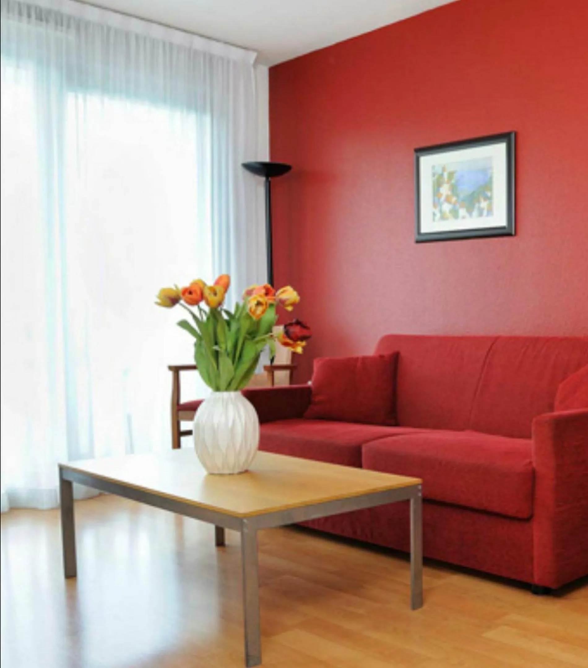 Photo of the whole room in Séjours & Affaires Lyon Park Lane