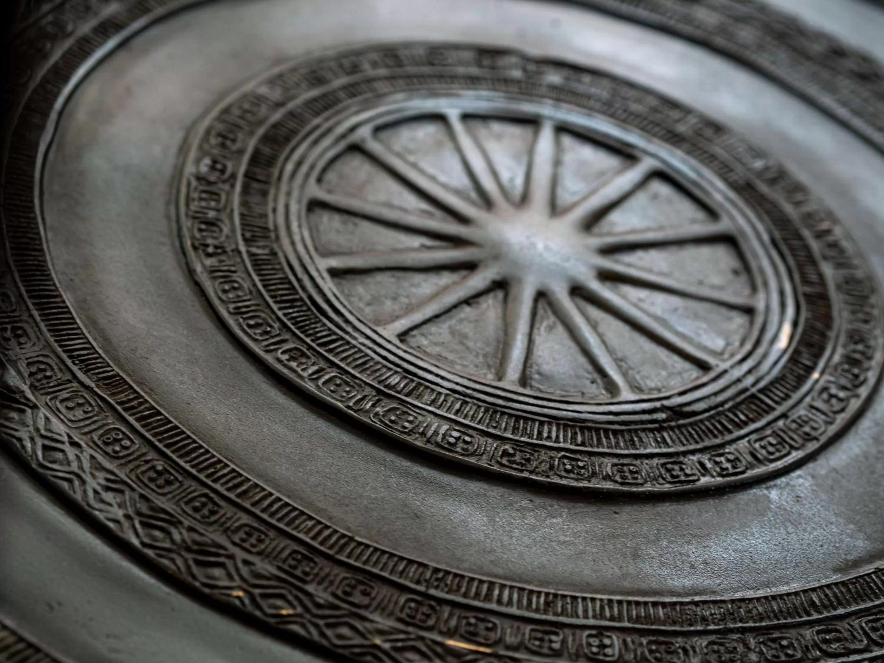 Lounge or bar in The Peregrine Omaha Downtown Curio Collection By Hilton