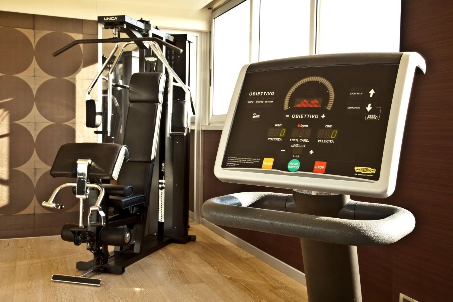 Fitness centre/facilities in Enea Hotel Pomezia