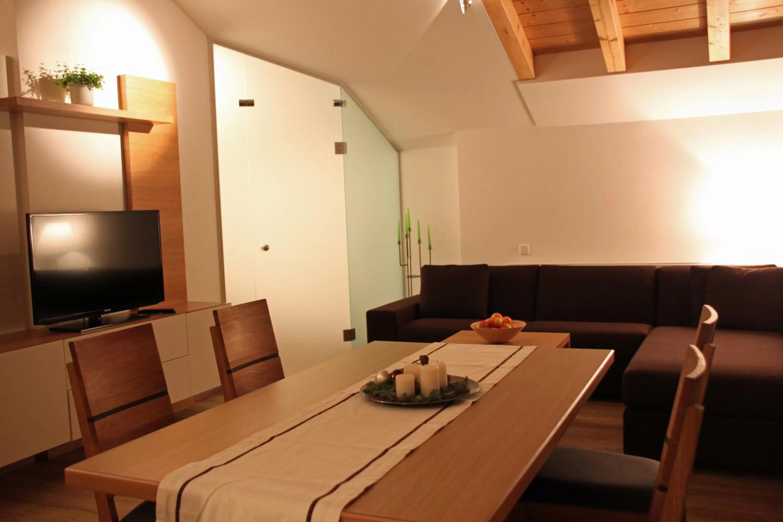 TV and multimedia in Pension Café Maier