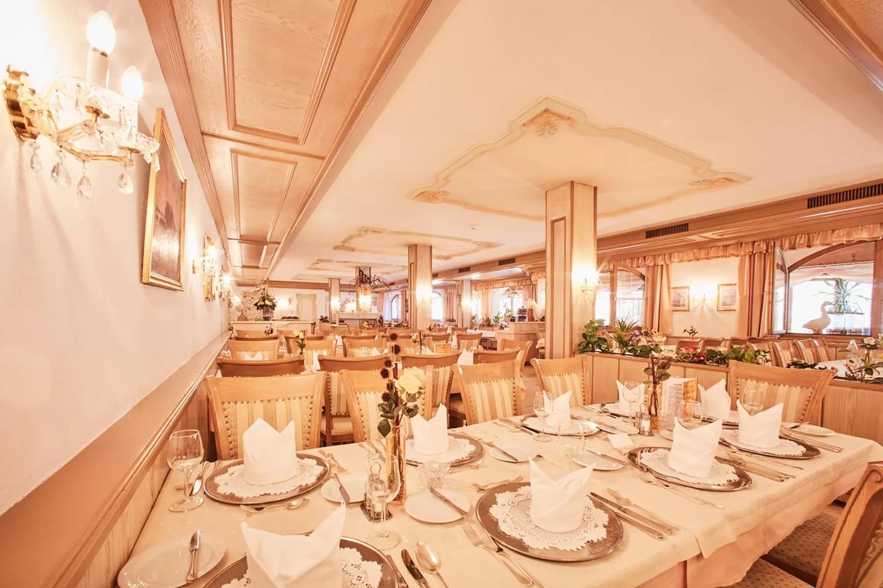 Restaurant/places to eat in Hotel Brennerspitz