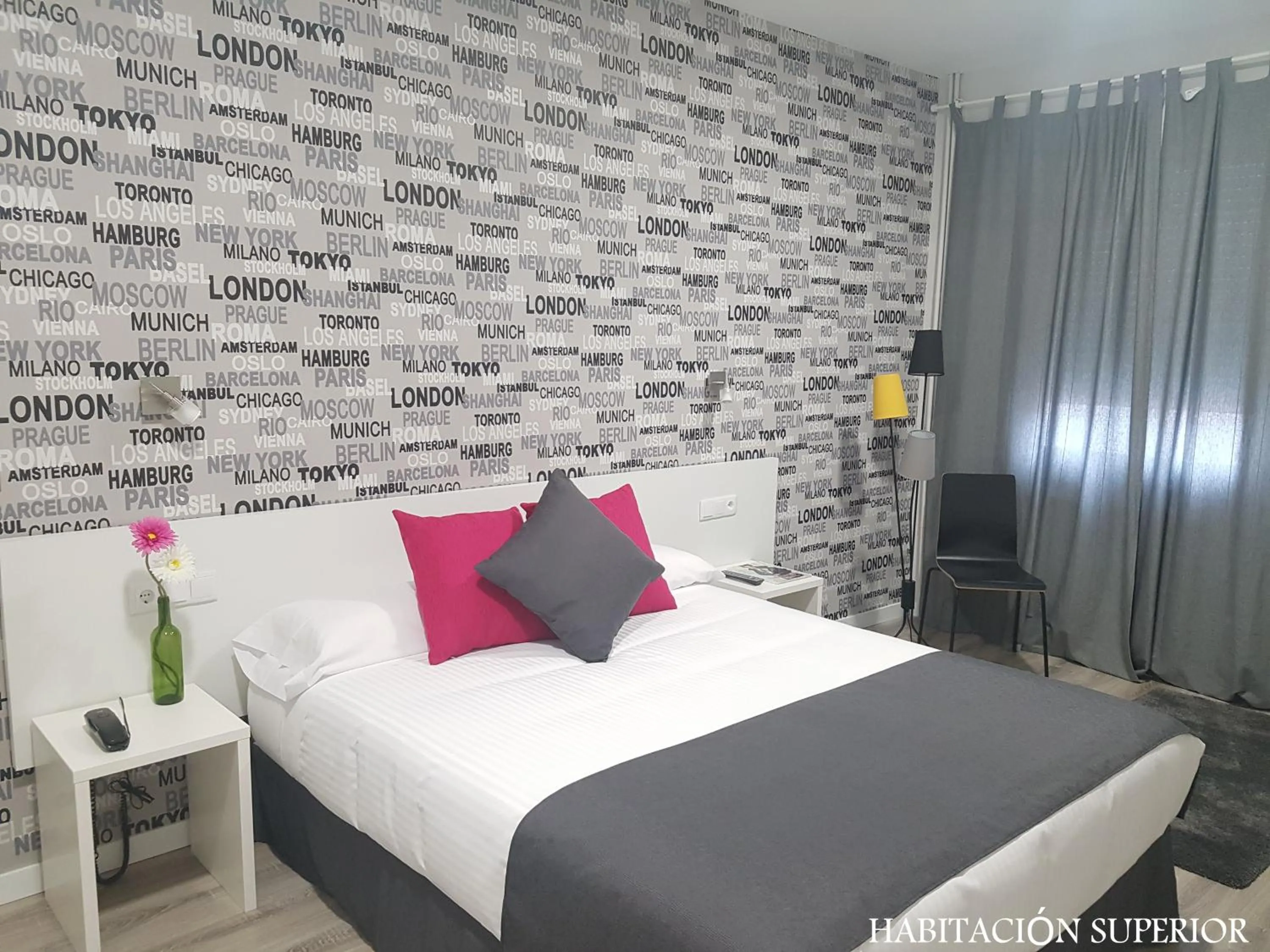 Bed in Hotel Junquera