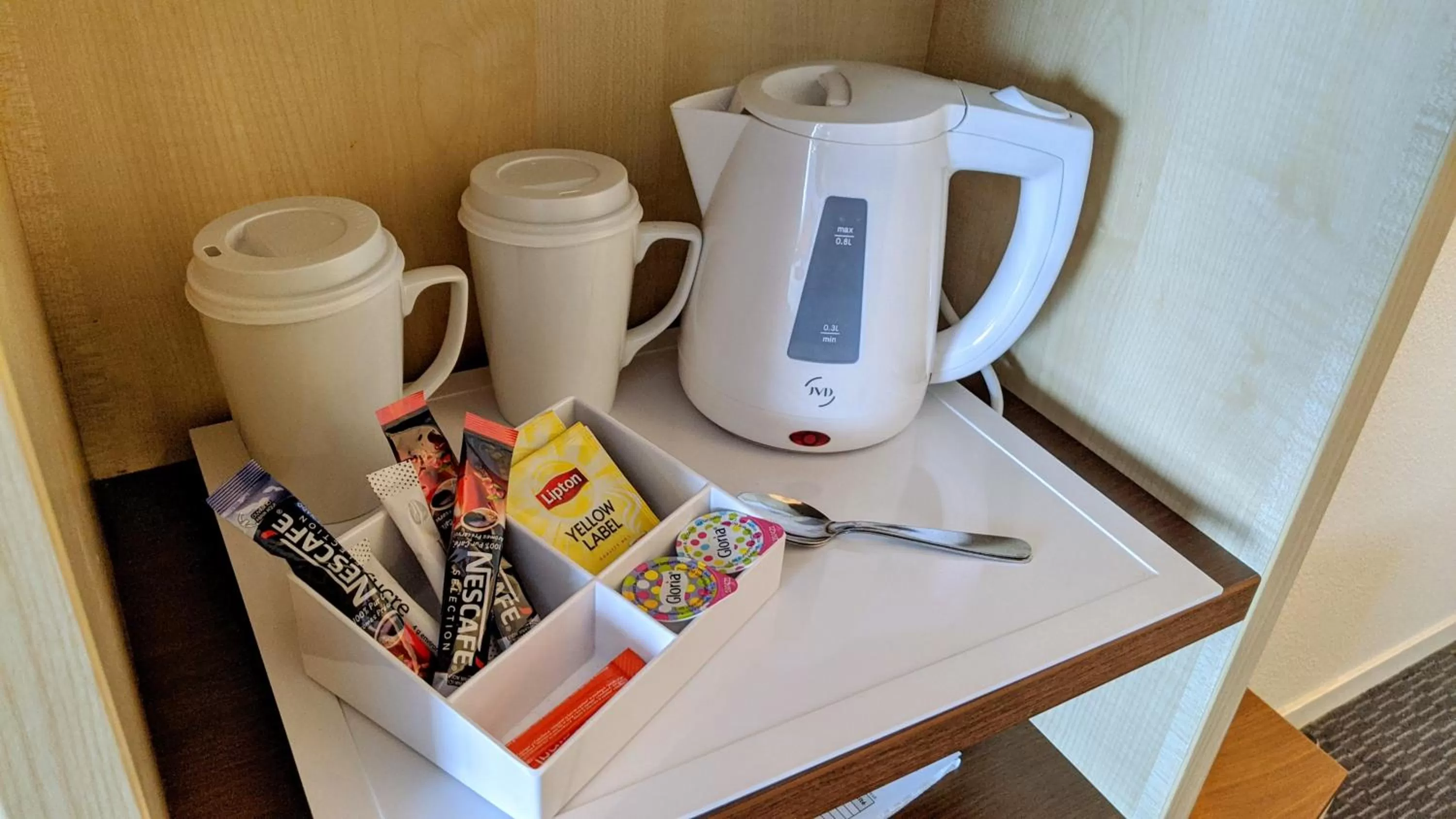 Coffee/tea facilities in HDB Hôtel De Bernin - ex Domaine des Fontaines