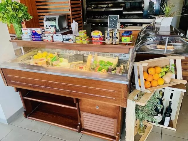 Food in Hotel Los Manjares