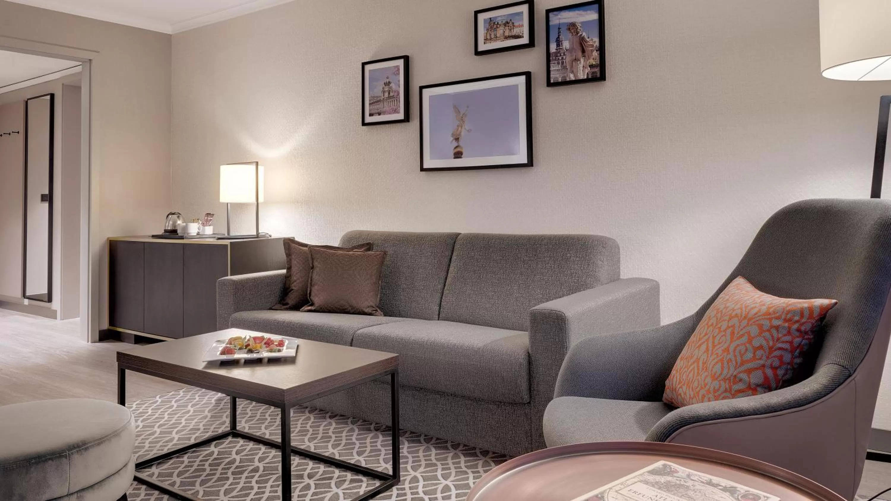 Coffee/tea facilities in Bilderberg Bellevue Hotel Dresden