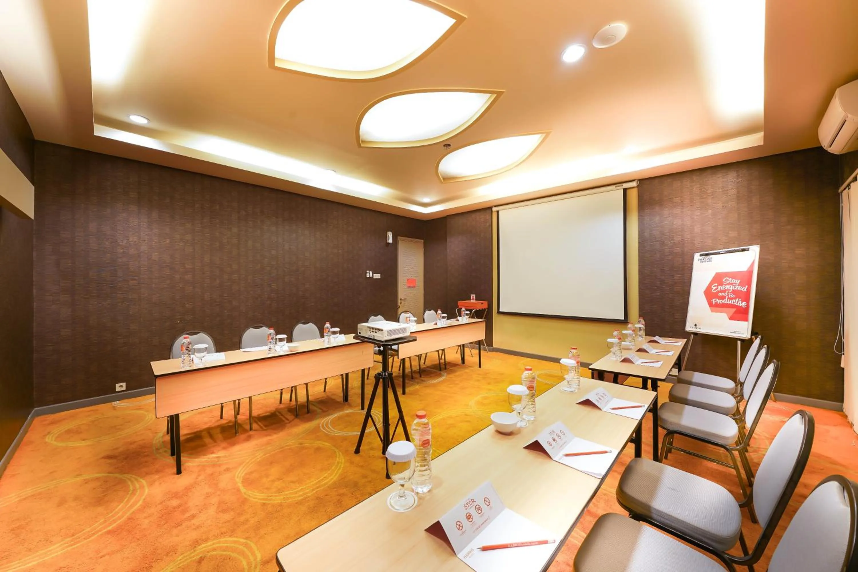 Banquet/Function facilities in HARRIS Hotel Sentul City Bogor