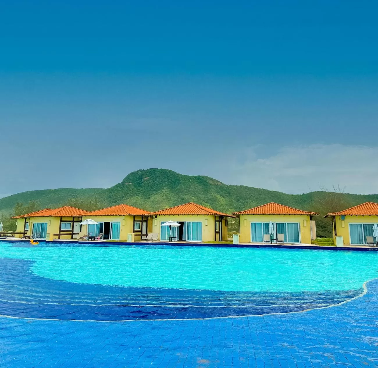 Property building in Búzios Beach Resort by WAM Experience