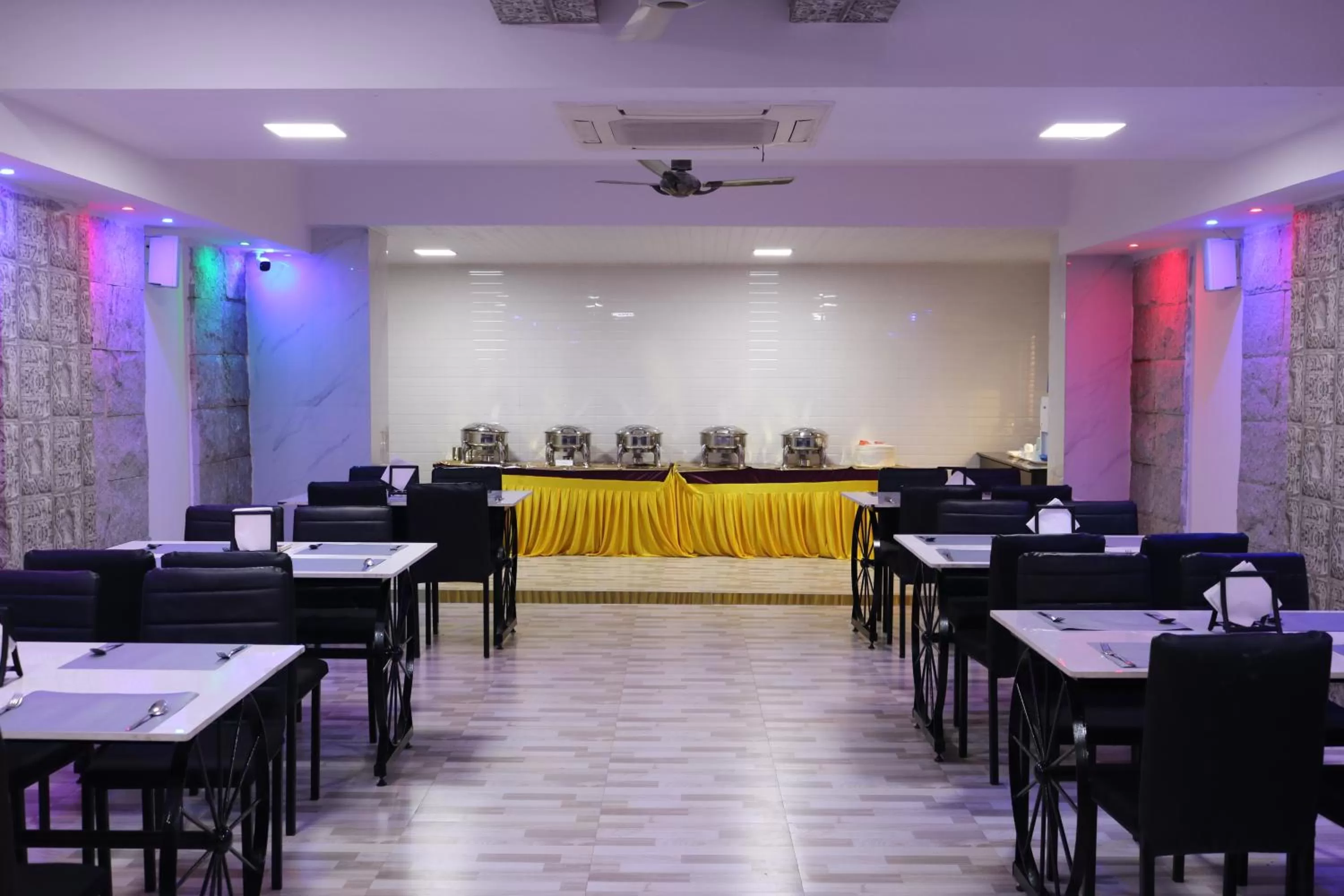 Breakfast in Hotel SK Riverfront