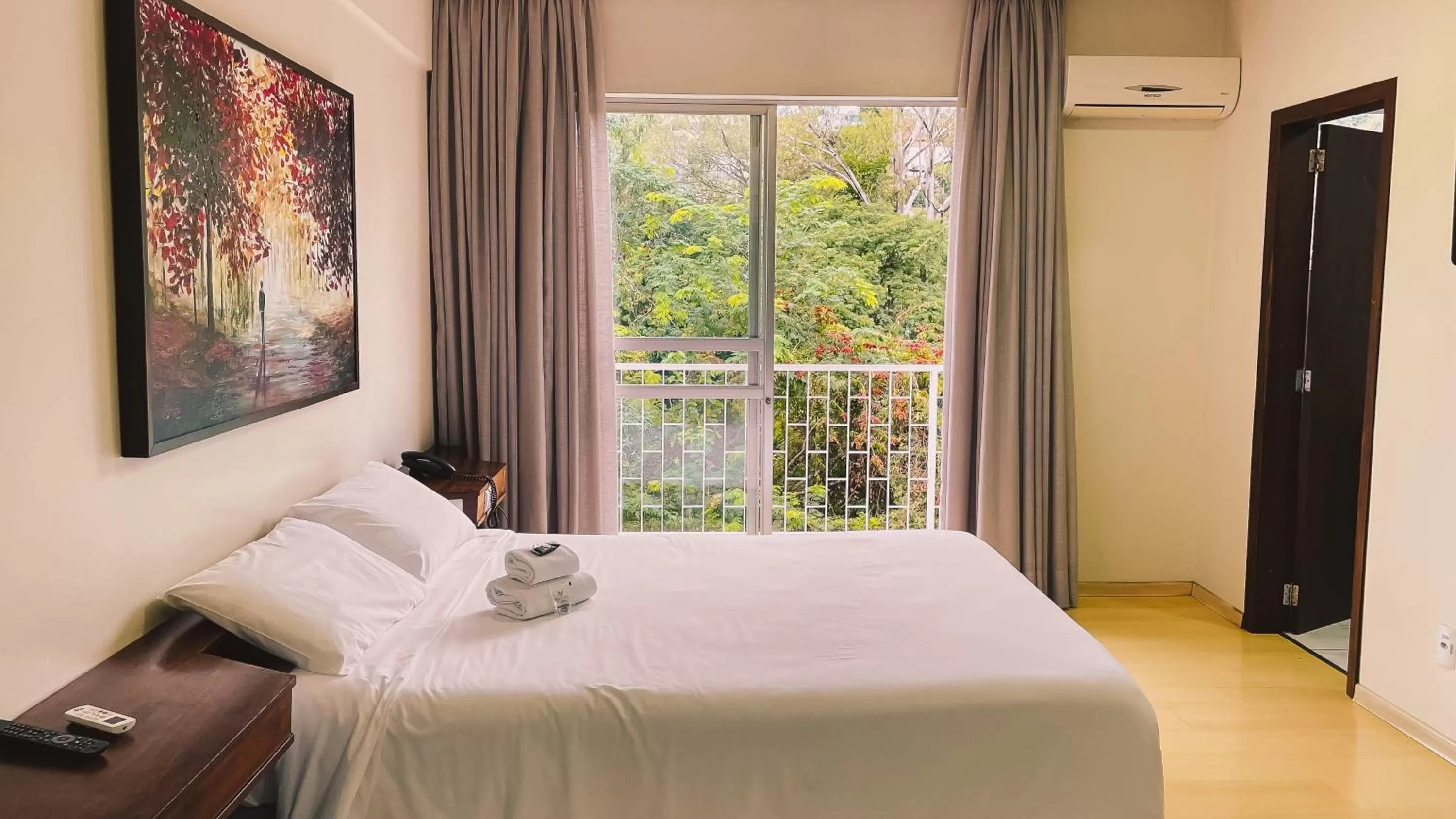 Bed in Verde Vale Hotel