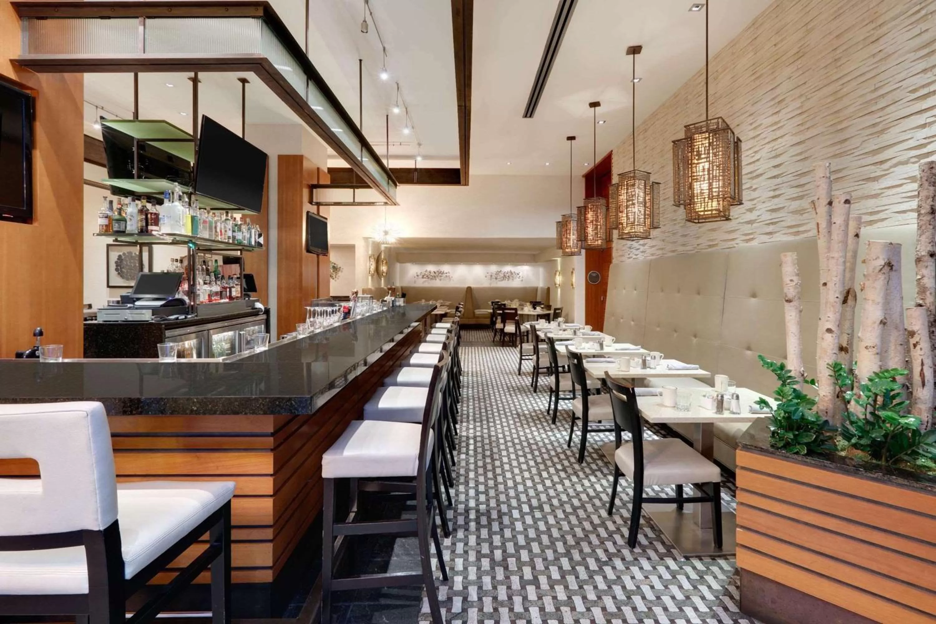 Restaurant/places to eat in The Royal Sonesta Chicago Downtown