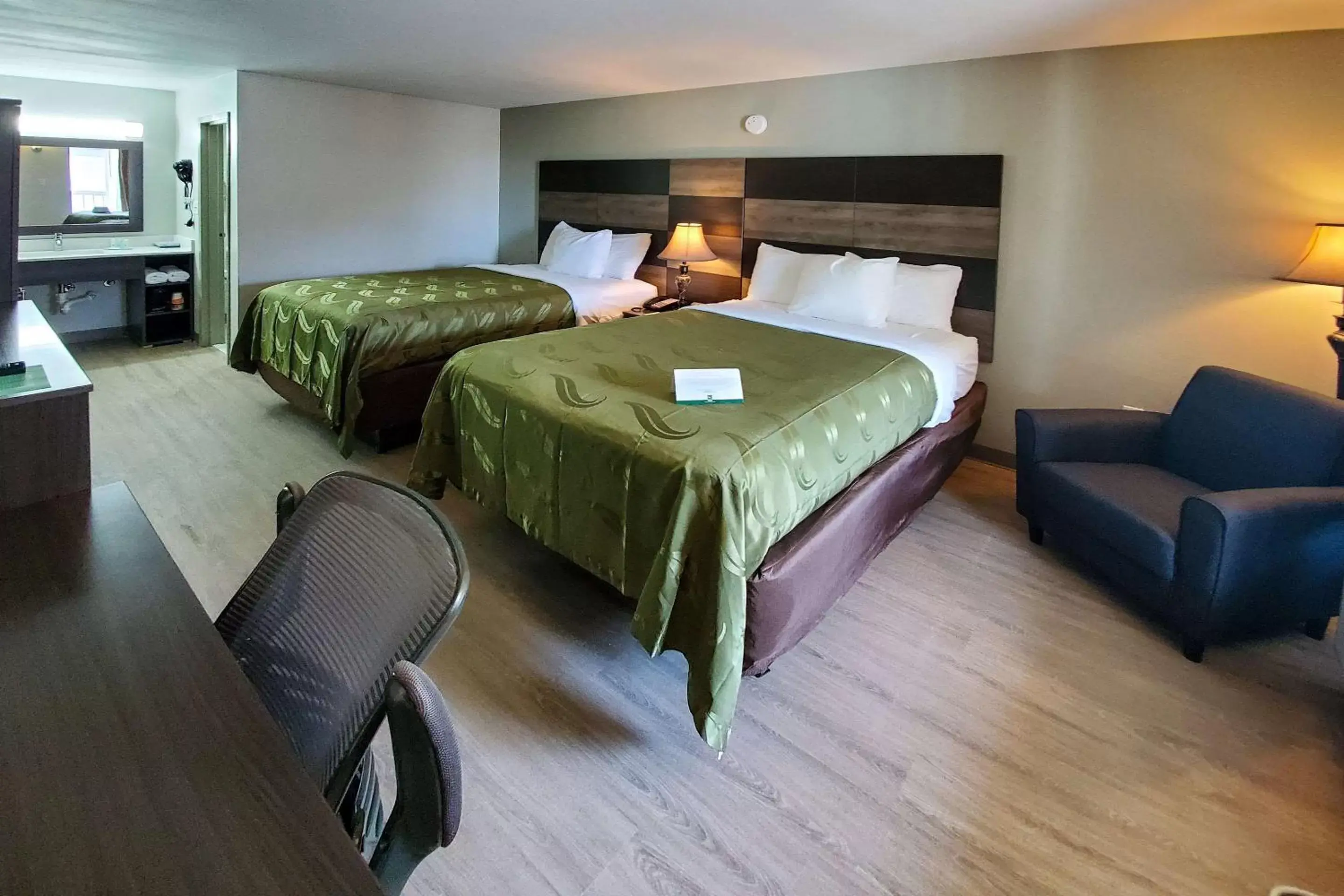 Double Room with Two Double Beds - Accessible/Non-Smoking in Quality Inn & Conference Center Panama City Double Room with Two Double Beds - Accessible/Non-Smoking in Quality Inn & Conference Center Panama City