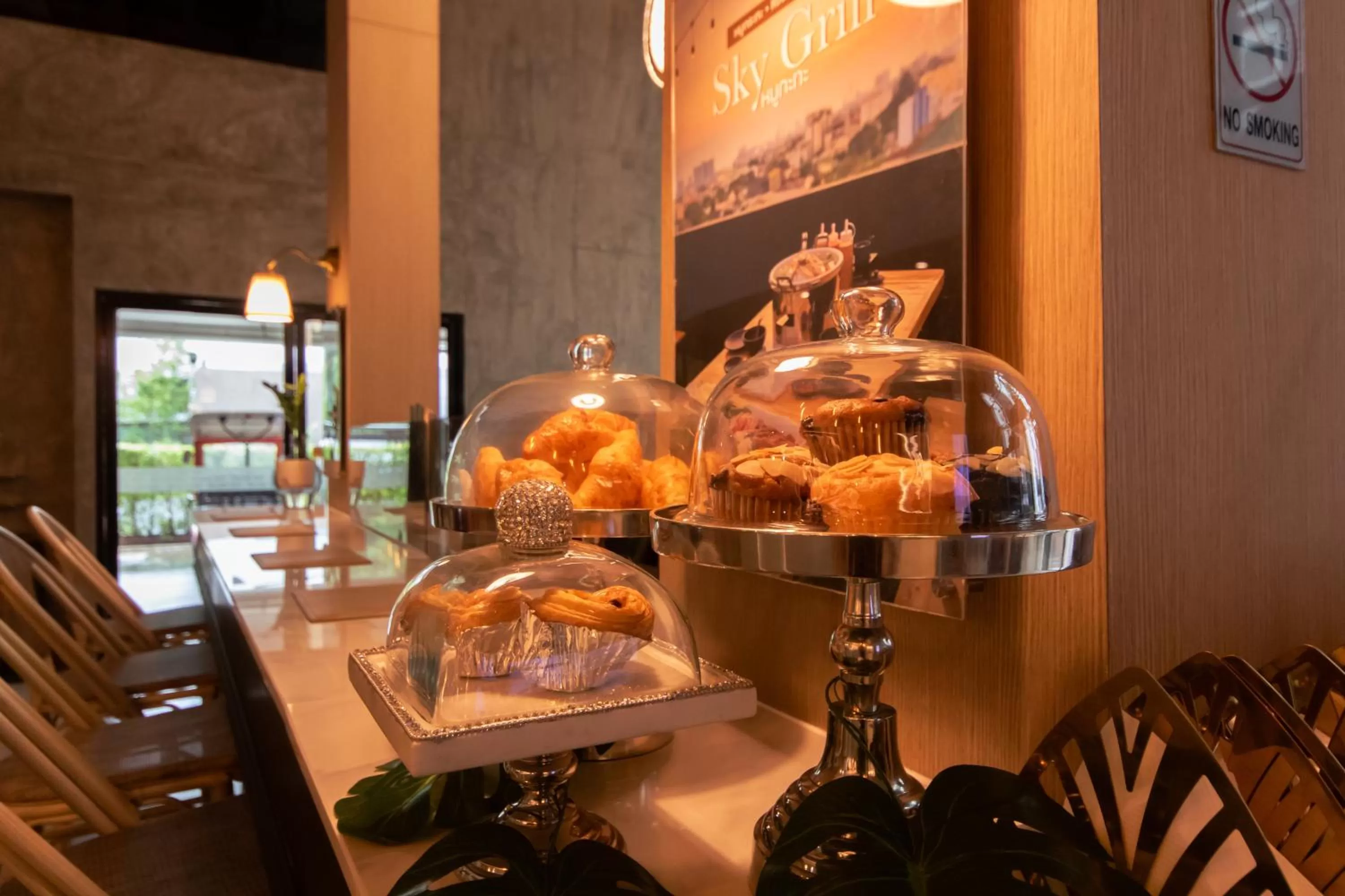 oven, Food in The Riche Boutique SHA Plus