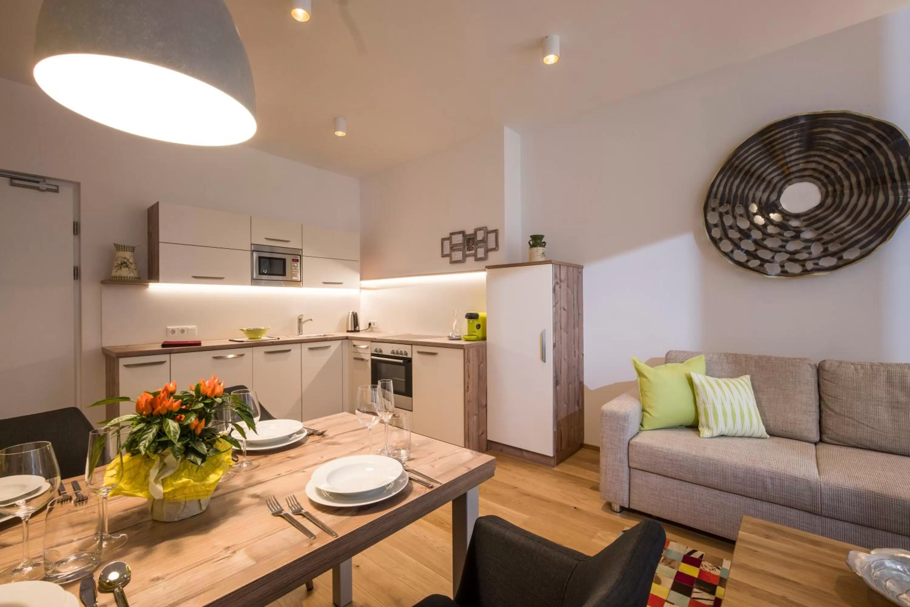 Kitchen or kitchenette, Seating Area in Private Living Apartments