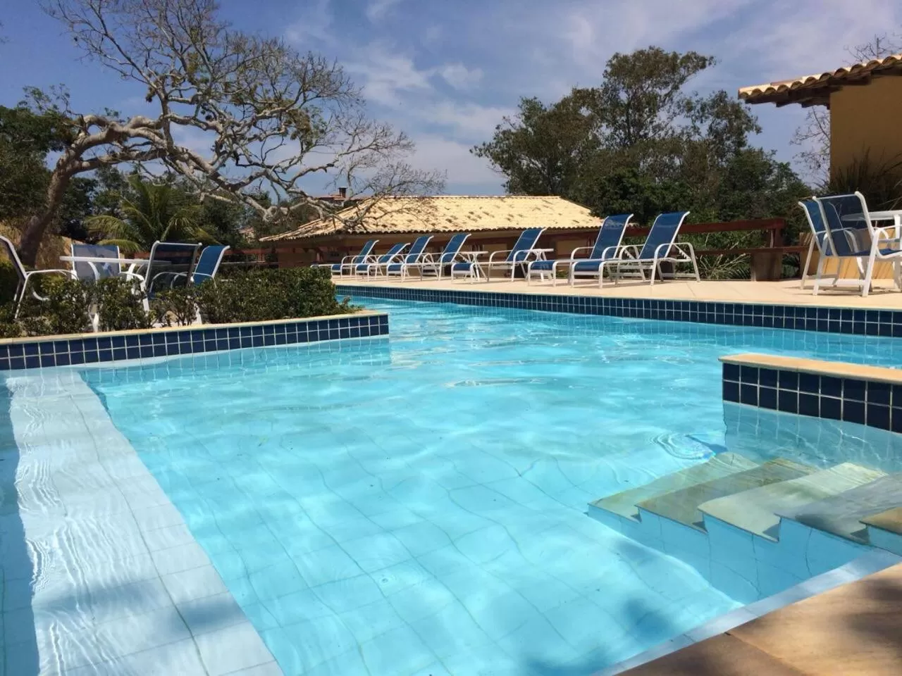 Swimming Pool in Praia da Ferradurinha Guest House