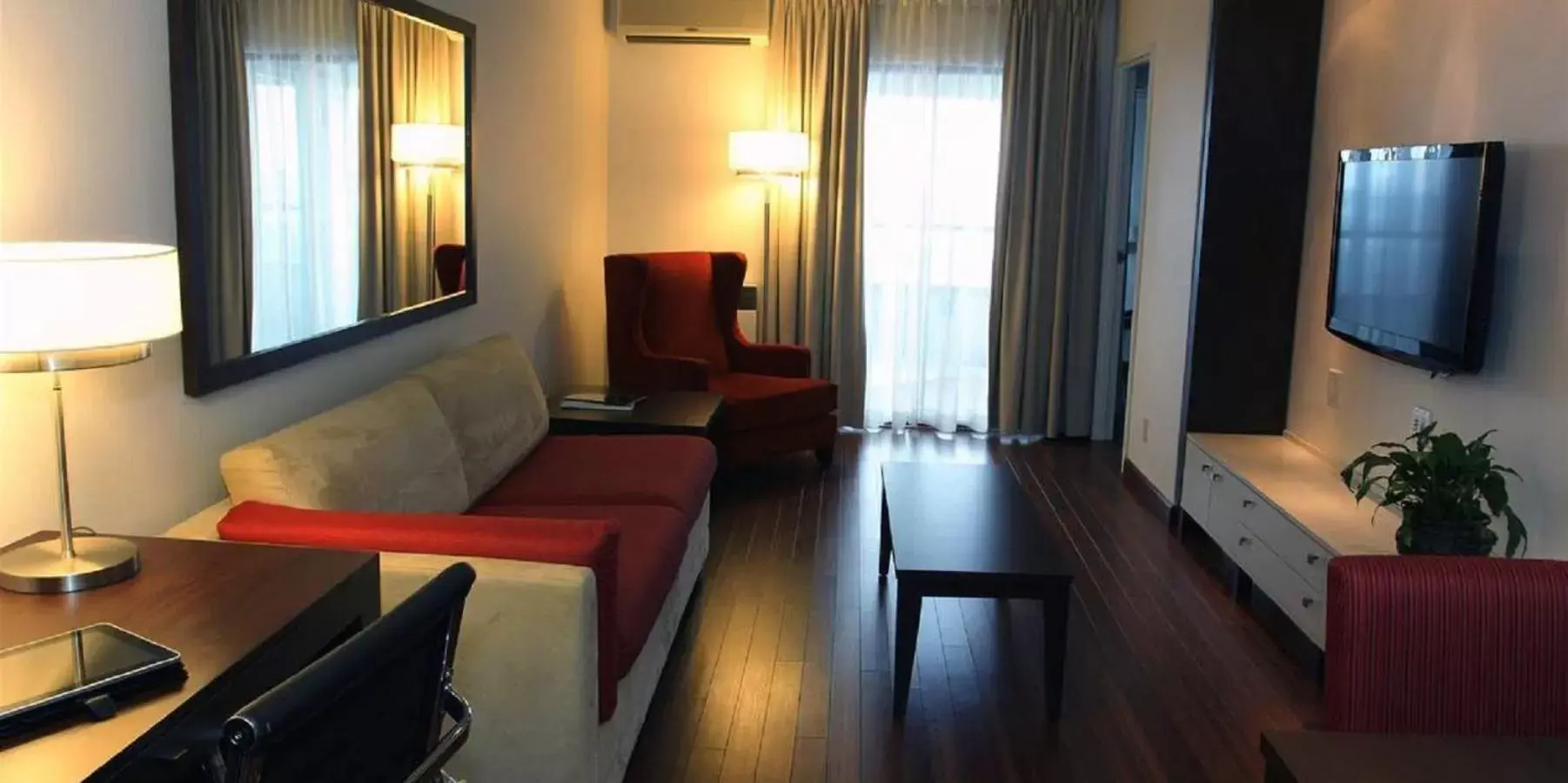 Two-Bedroom Suite in Hotel Classique Two-Bedroom Suite in Hotel Classique