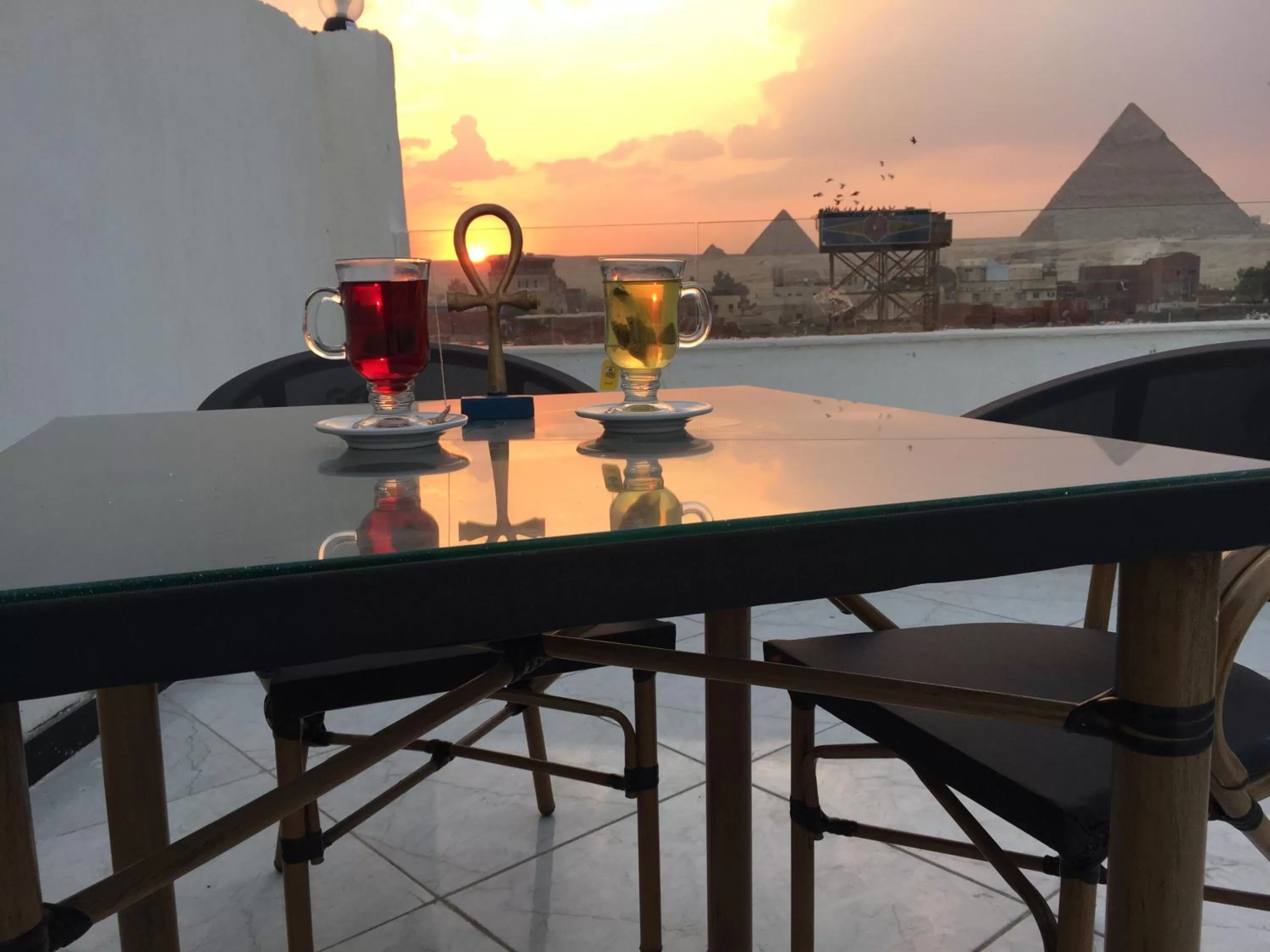 Day in Eagles Pyramids View