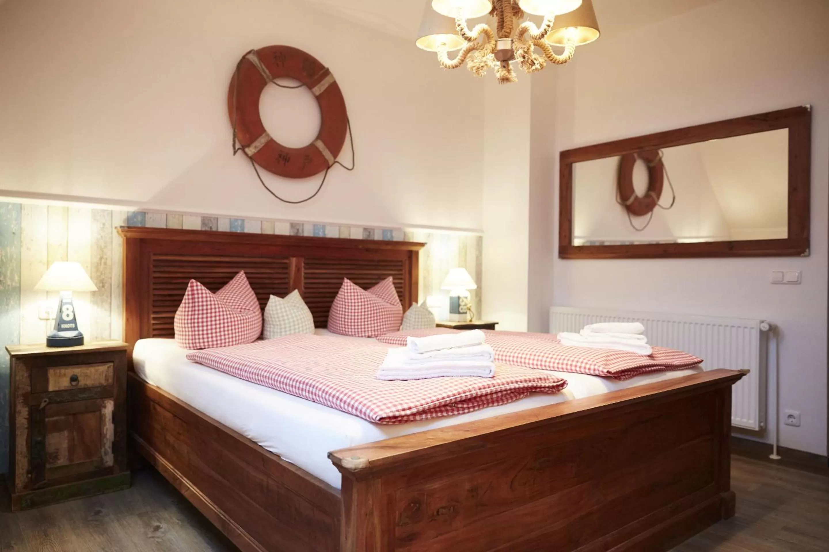 Bed in Bernstein-Hotel Bootshaus