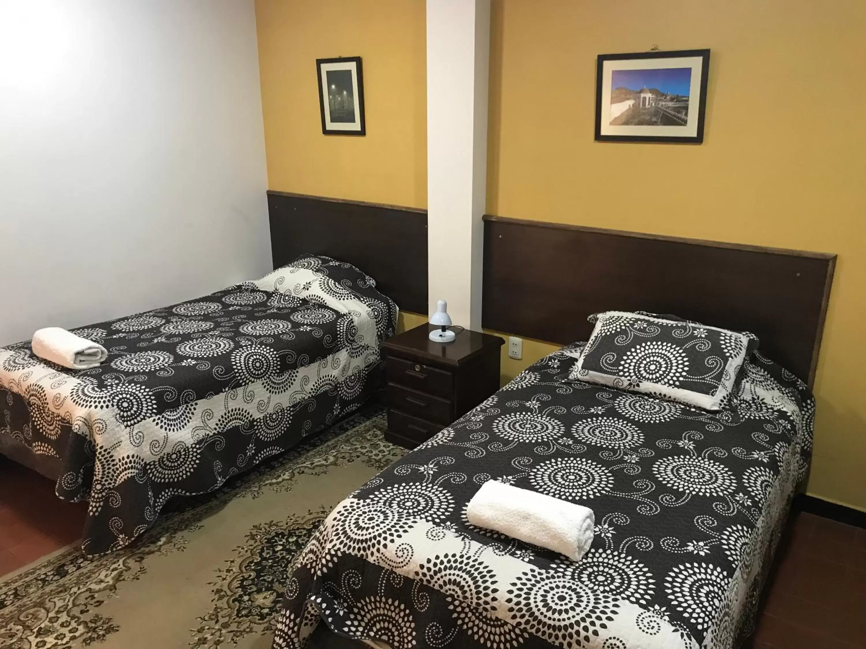 Family Double Room in Cittadella Hostal Family Double Room in Cittadella Hostal