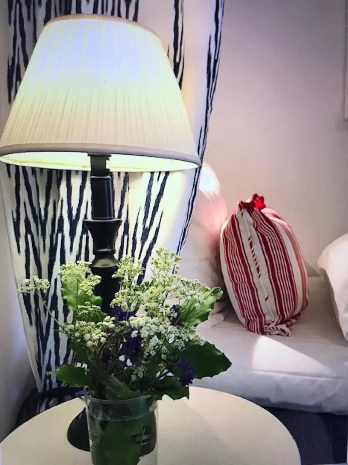 Bed in Hotell Bäckagården