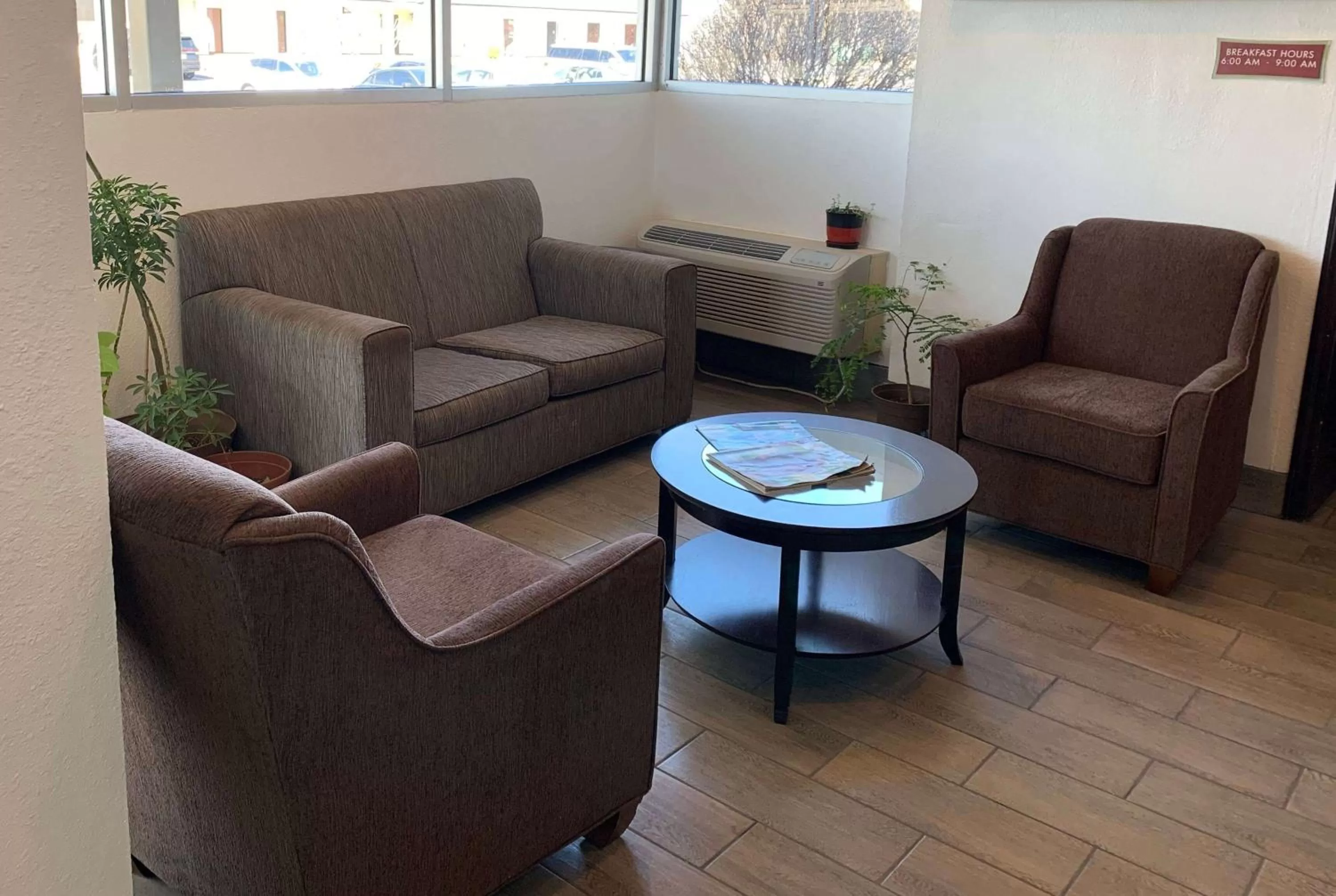 Lobby or reception in Super 8 by Wyndham Jackson