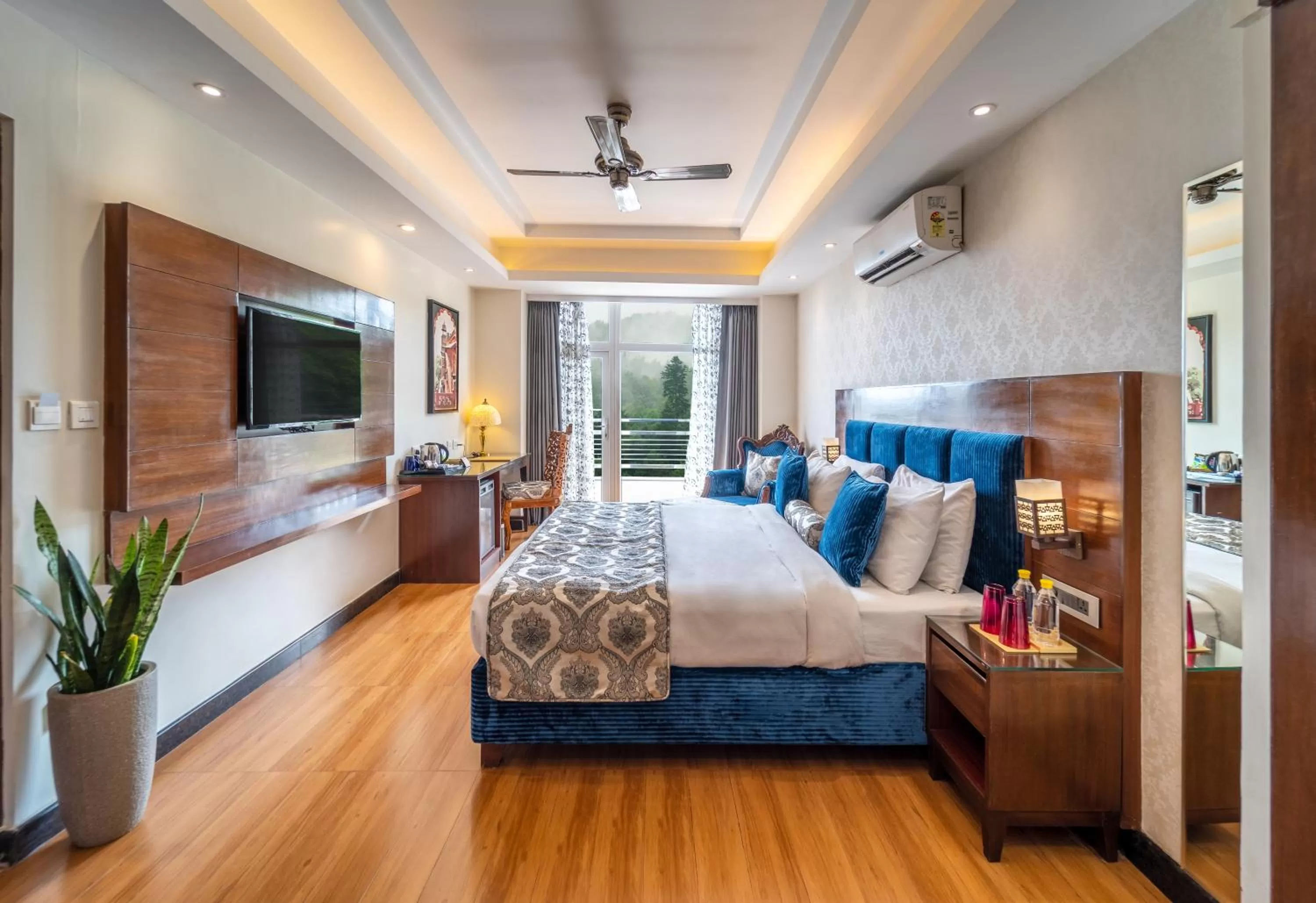 Bedroom, Bed in LP Vilas