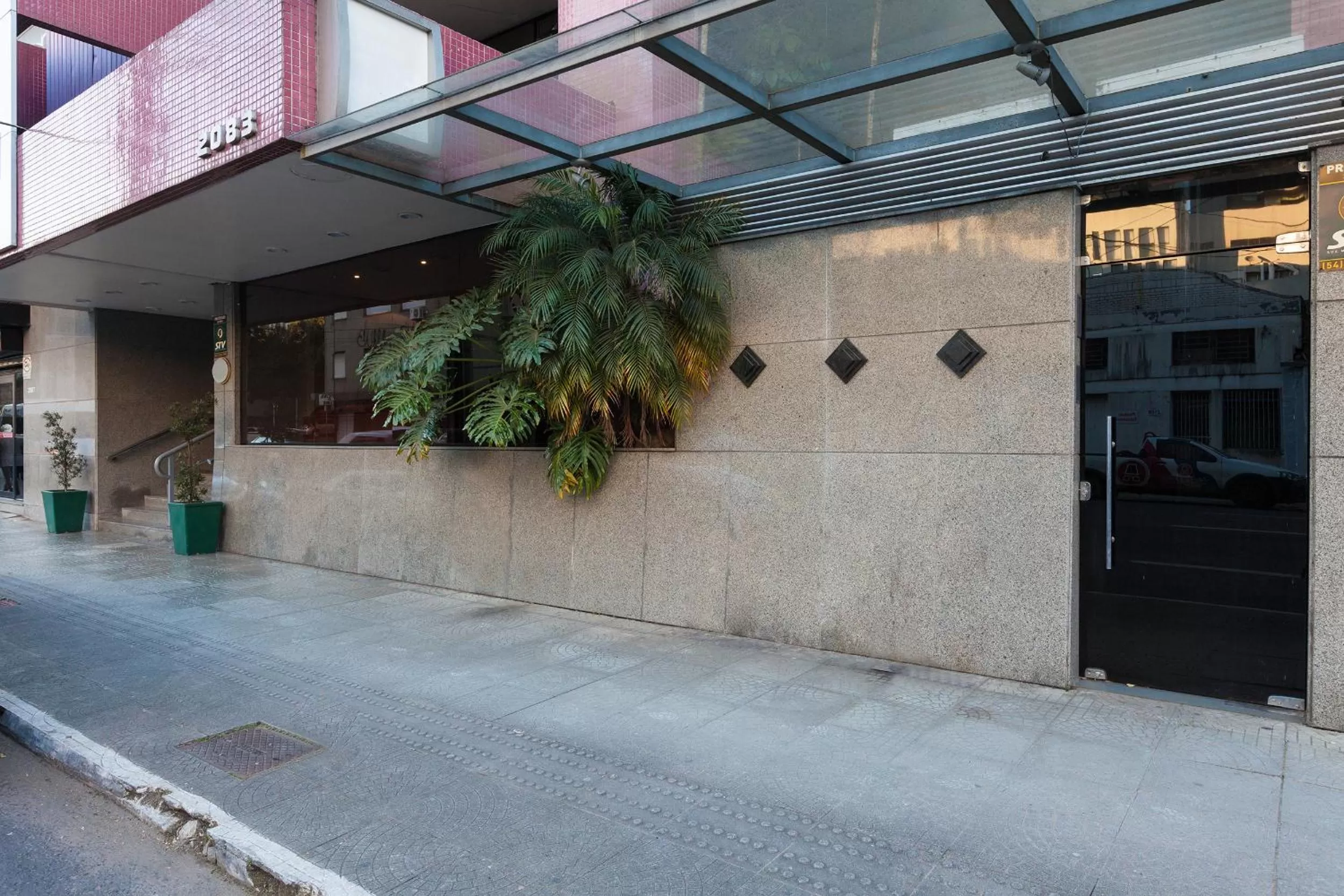 Property Building in Tri Hotel Smart Caxias