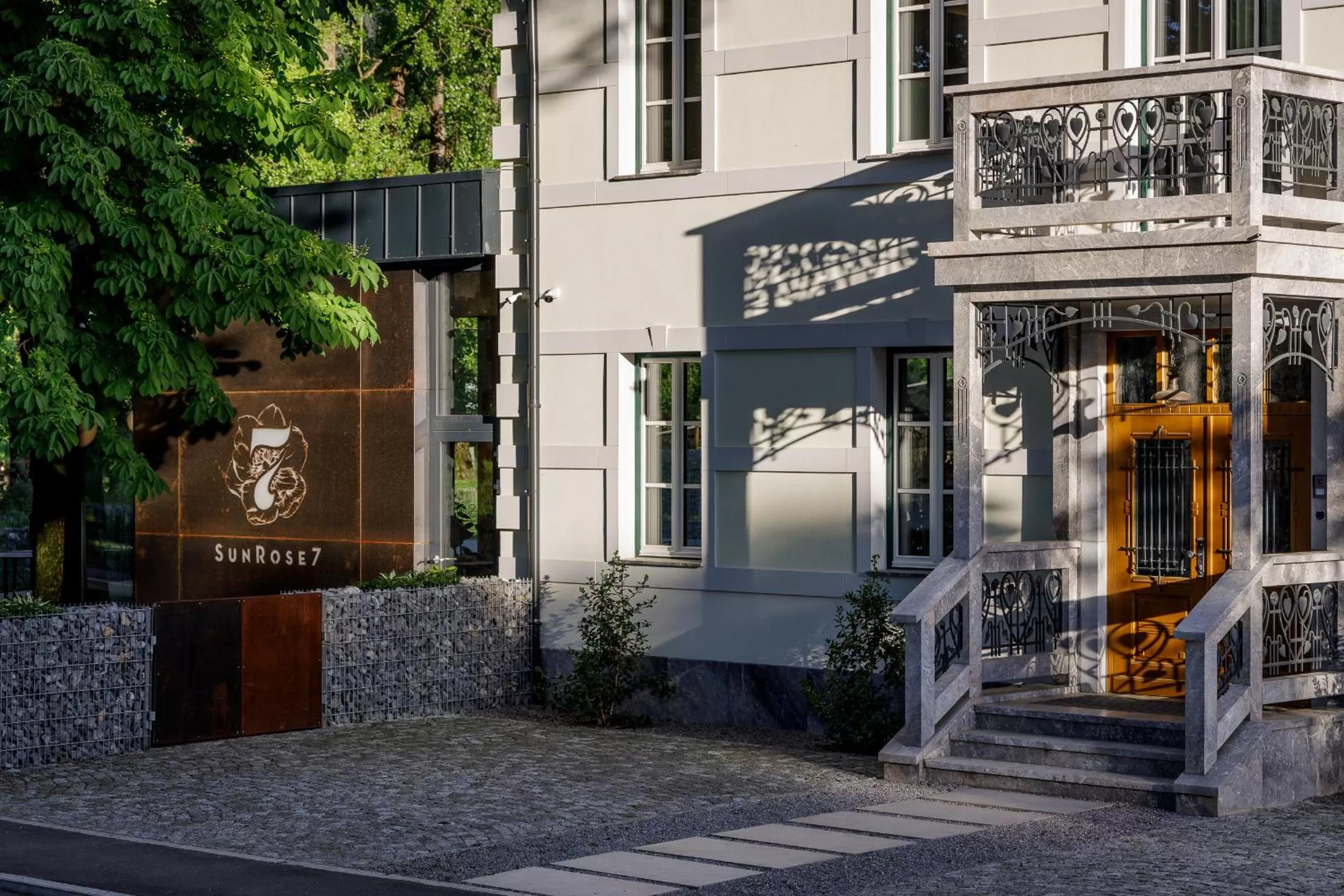 Property building in Boutique Hotel Sunrose 7 - Gourmet & SPA