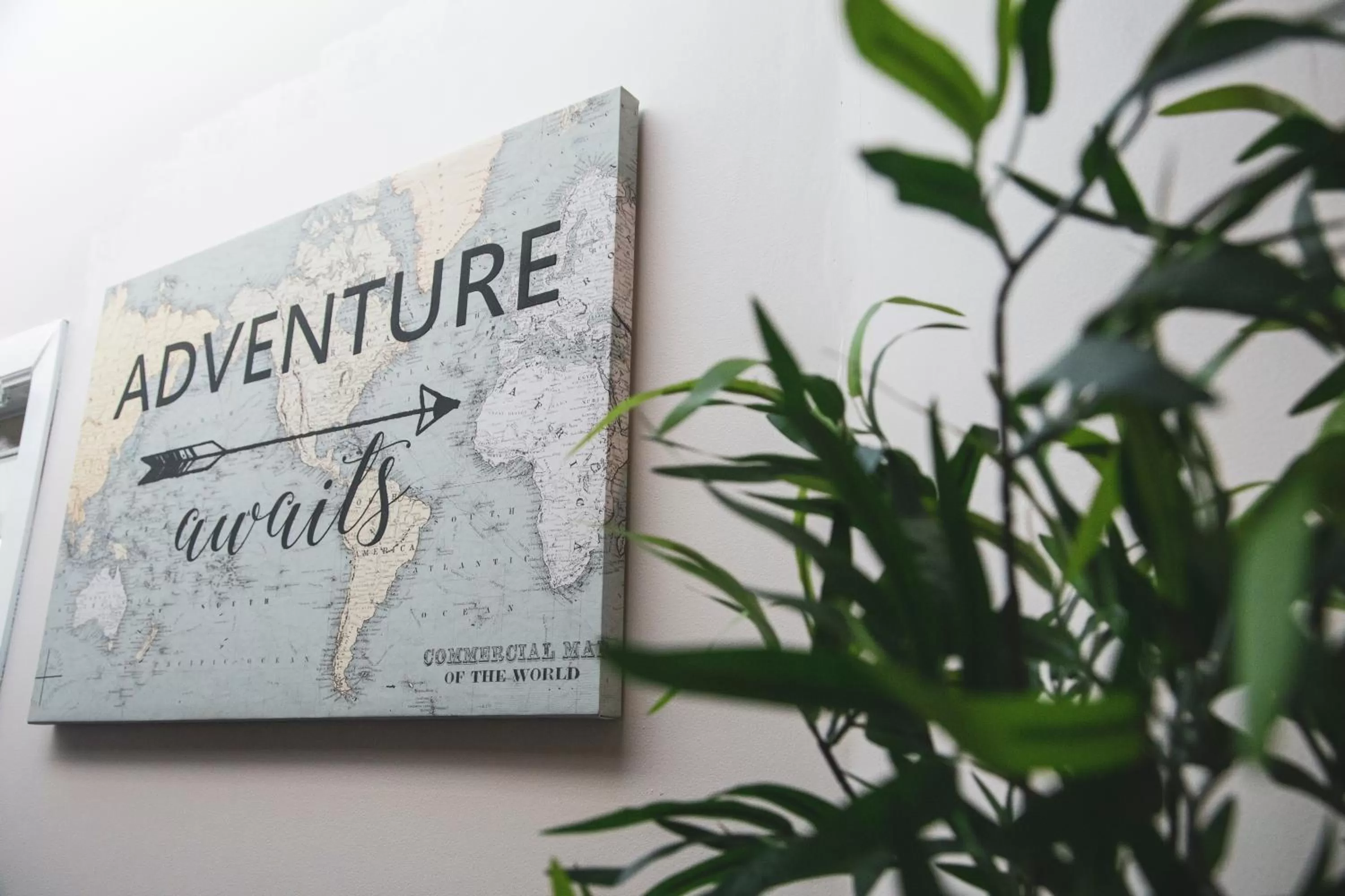 Decorative detail in Happy Day Inn