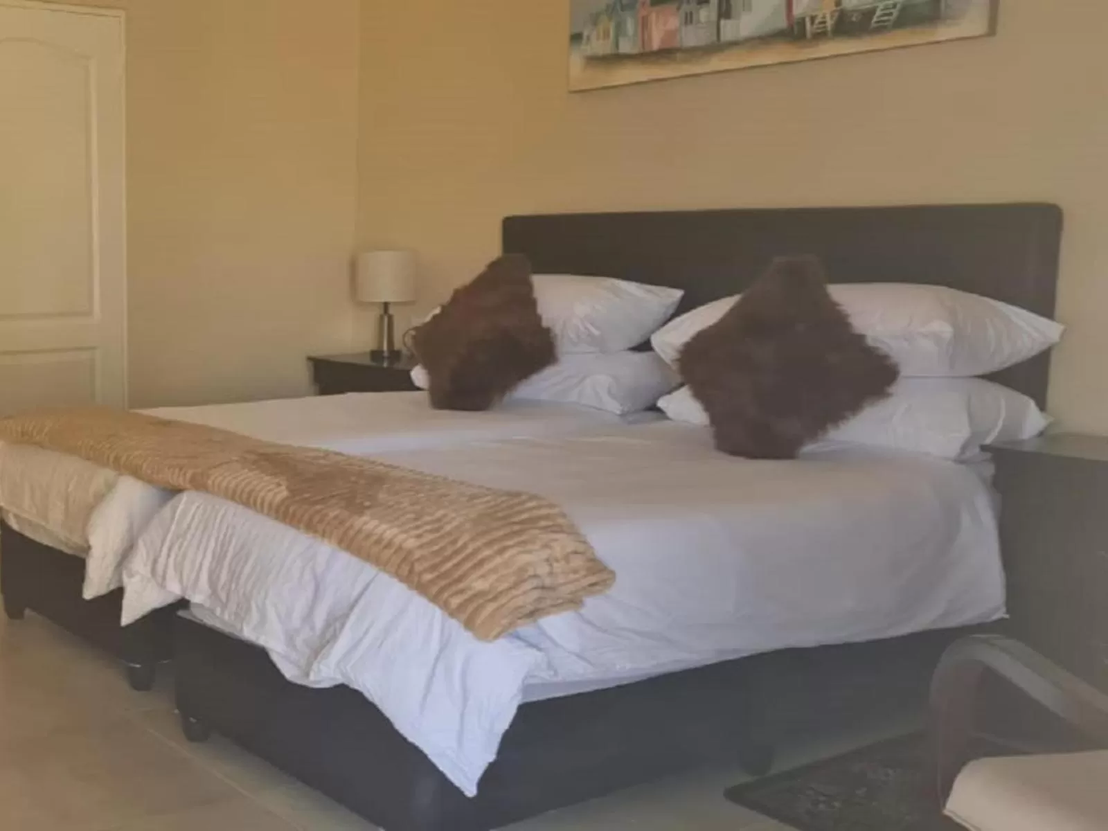 Bed in Benoni N12 Hotel