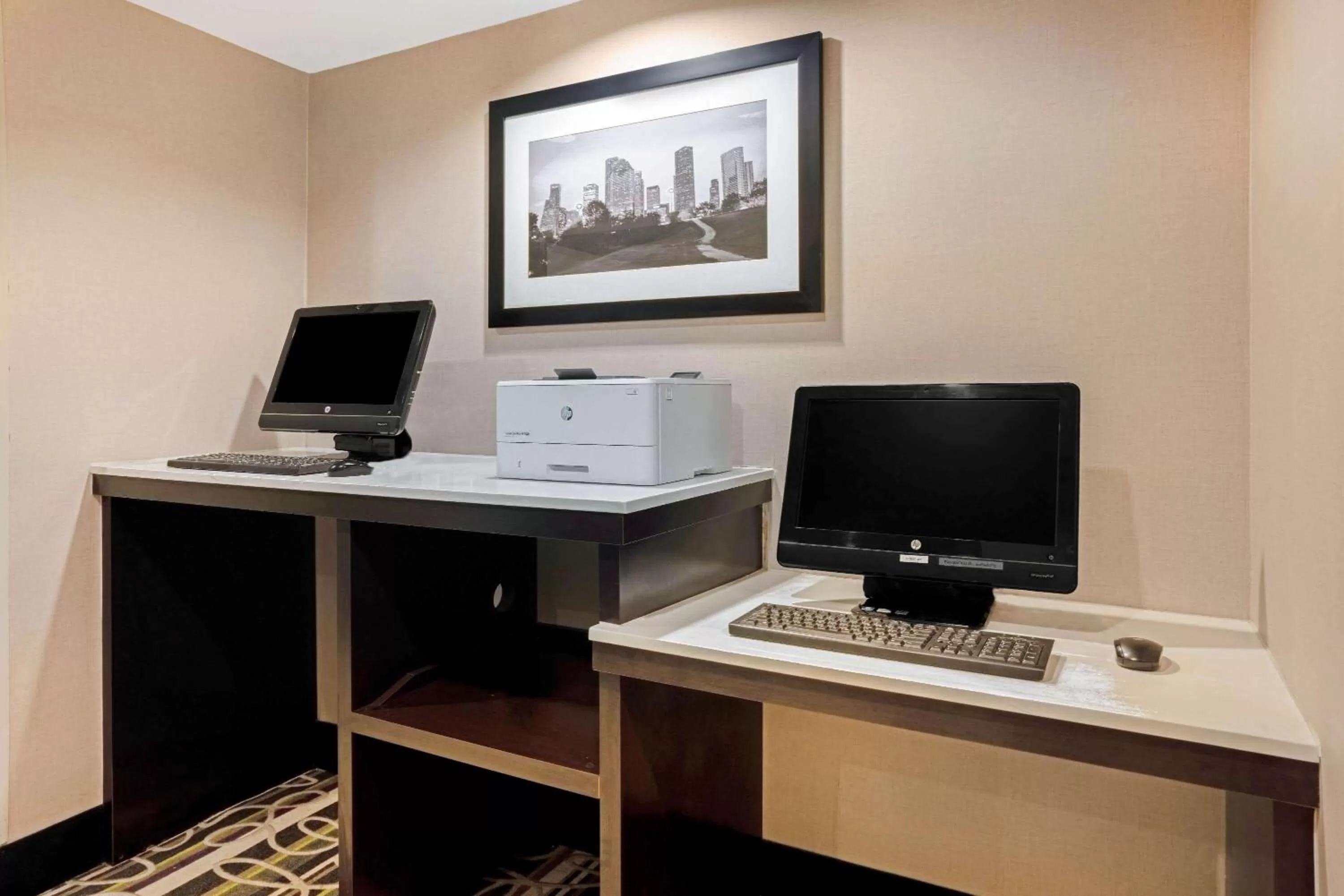 On site, TV/Entertainment Center in La Quinta by Wyndham Houston North-Spring