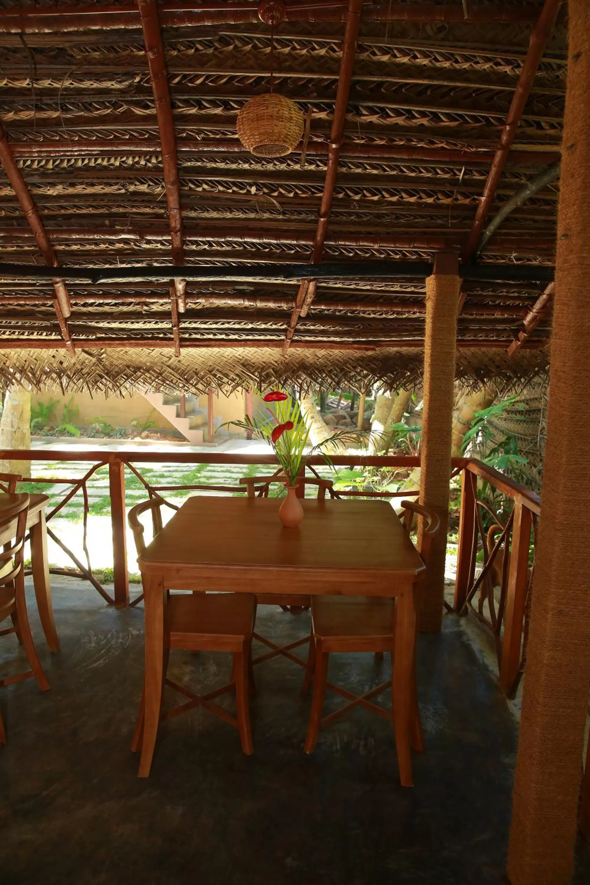 Restaurant/places to eat in Limecabanas-srilanka