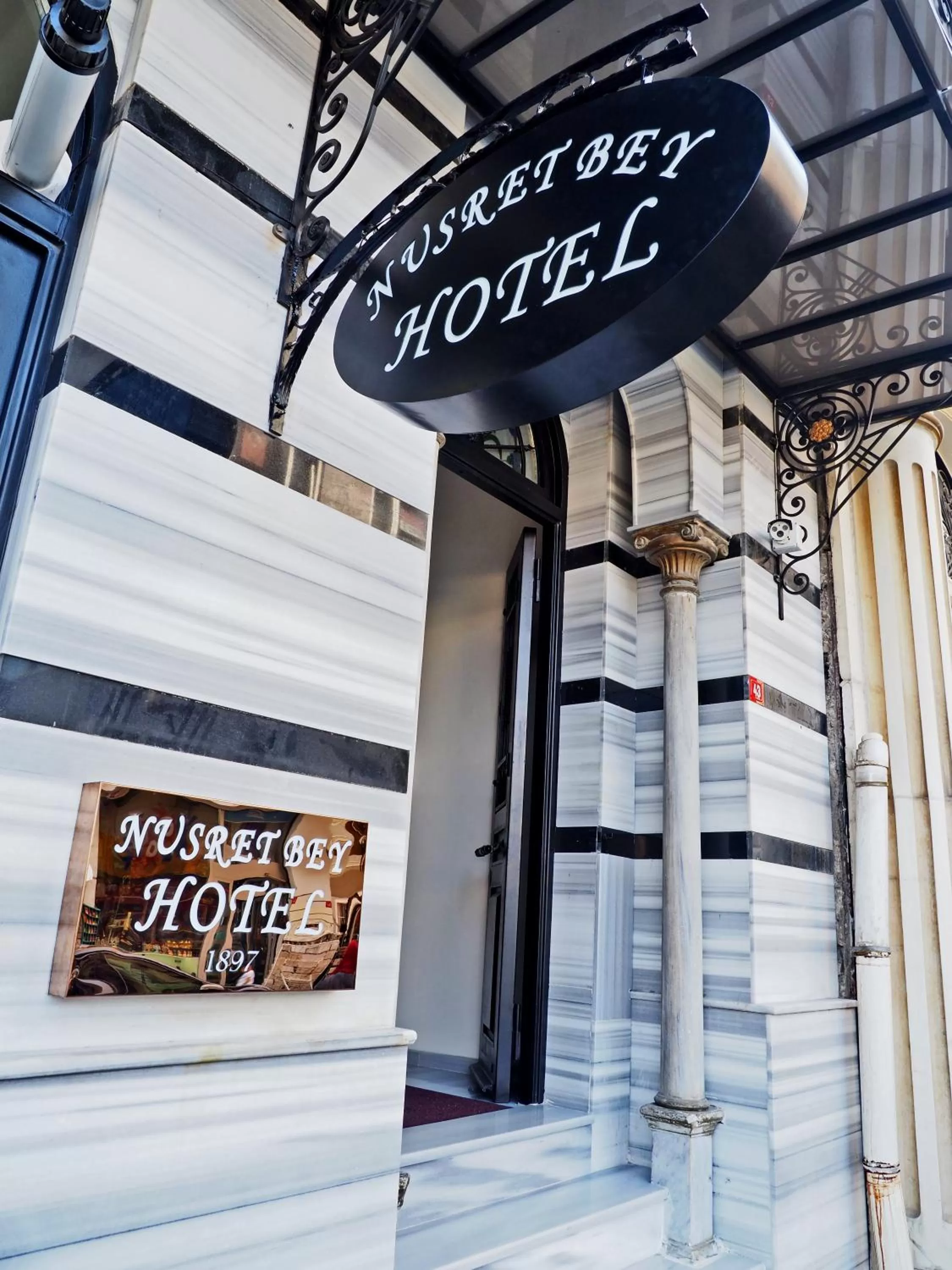 Facade/entrance in Nusretbey Hotel