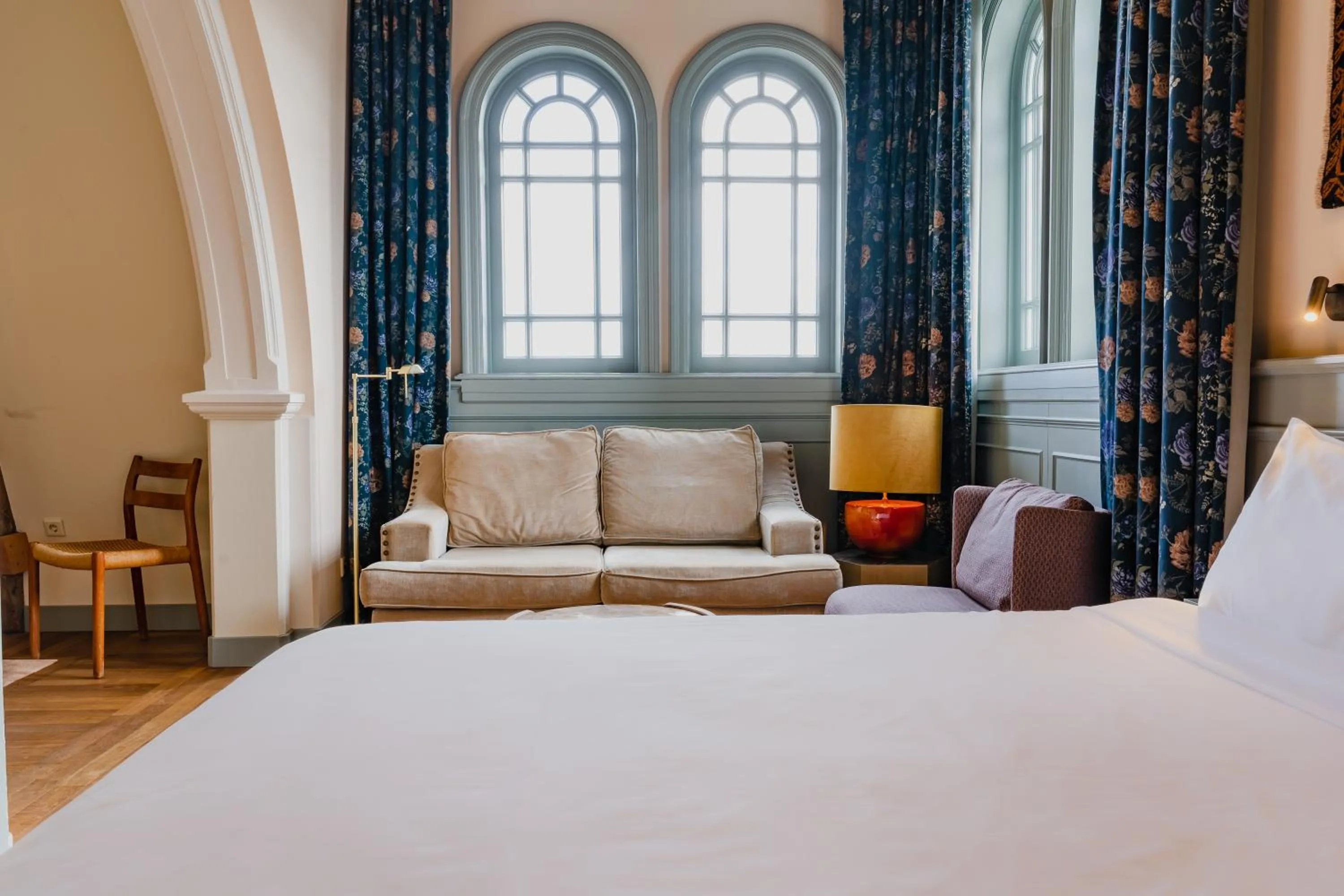 Bed in Hotel Mercier