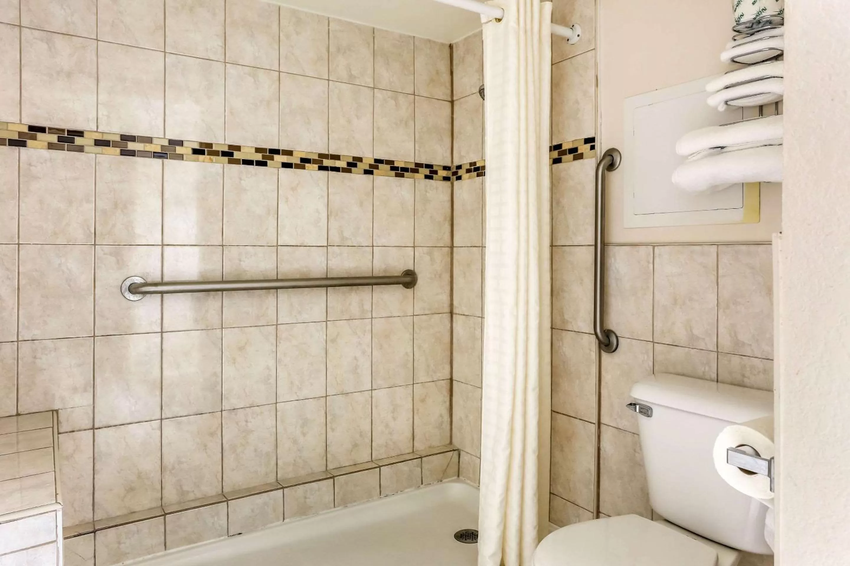 Bathroom in Econo Lodge