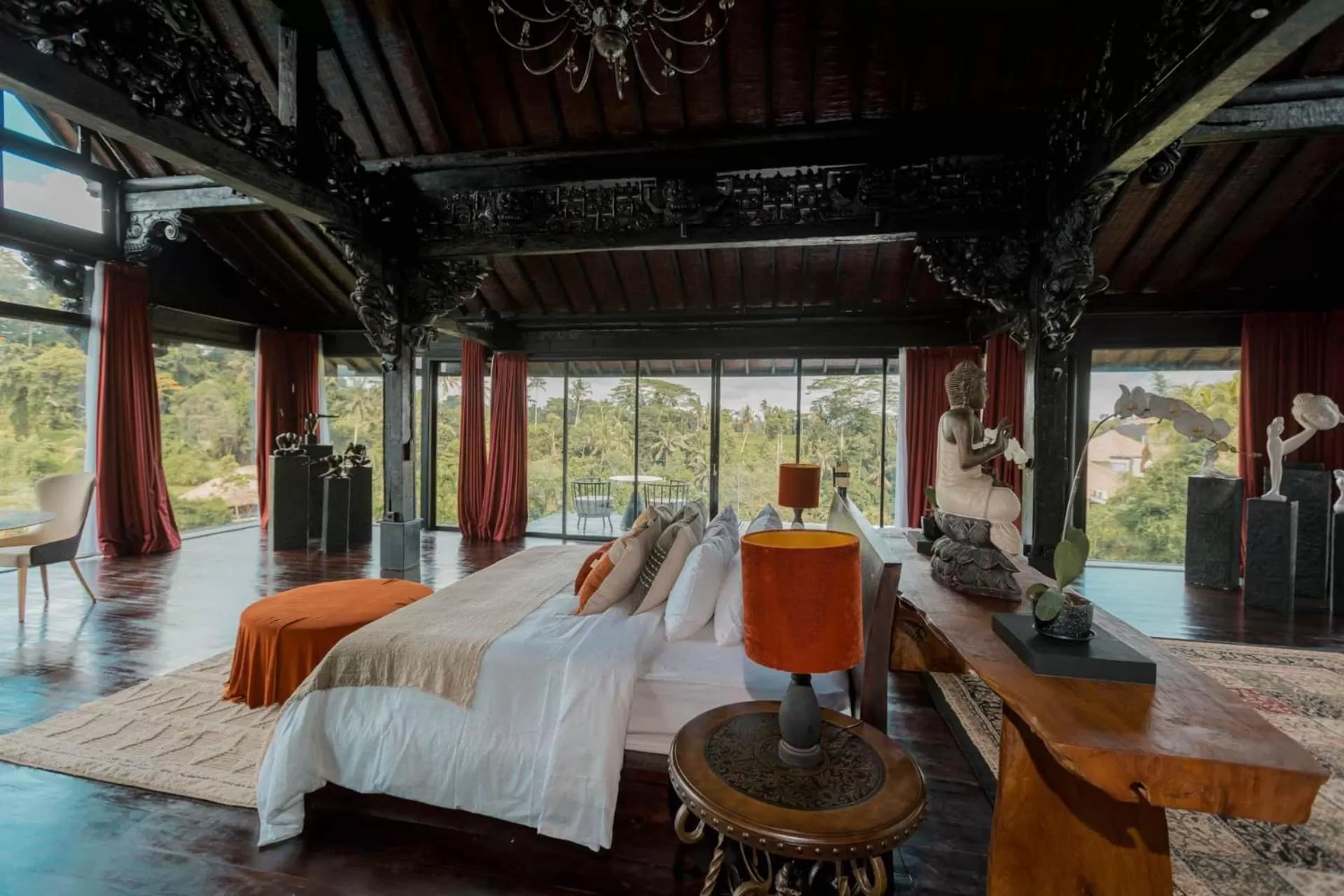 Bed in Villa Cella Bella Ubud